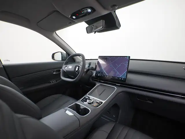 Geely Starray Em-I view 2