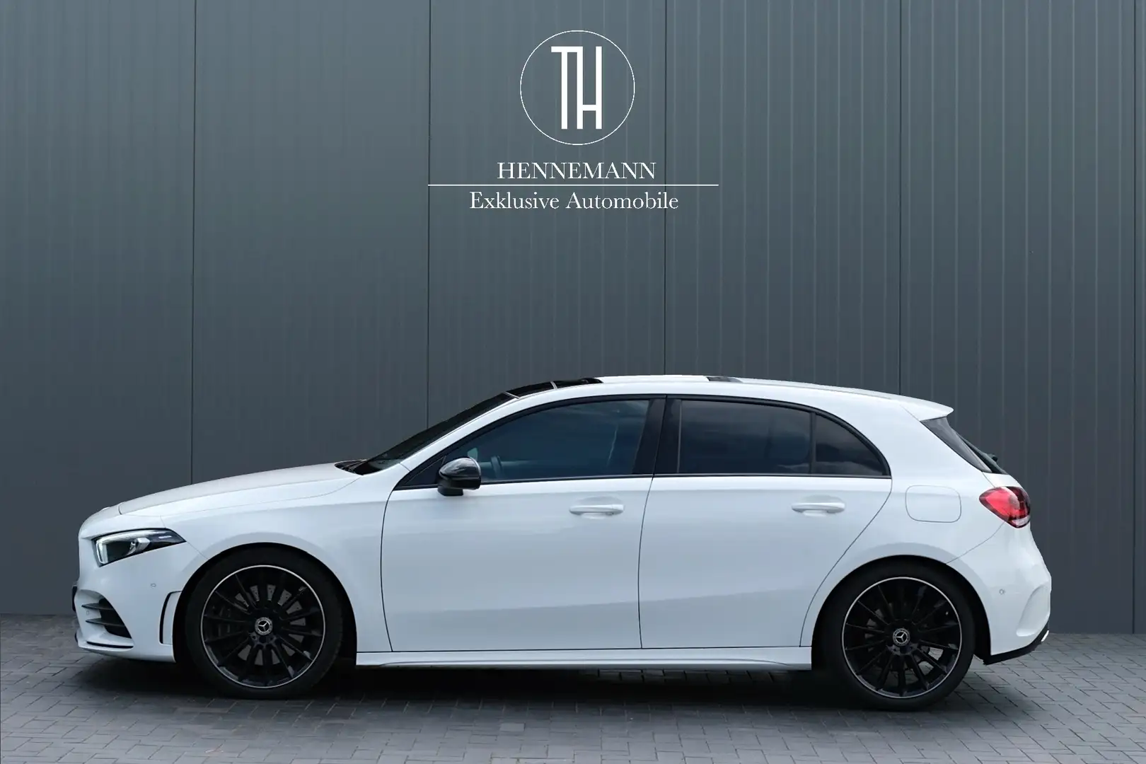 Mercedes-Benz A 250 4Matic*AMG*Pano*NightPaket*Kamera*Burmester*LED* Blanco - 2