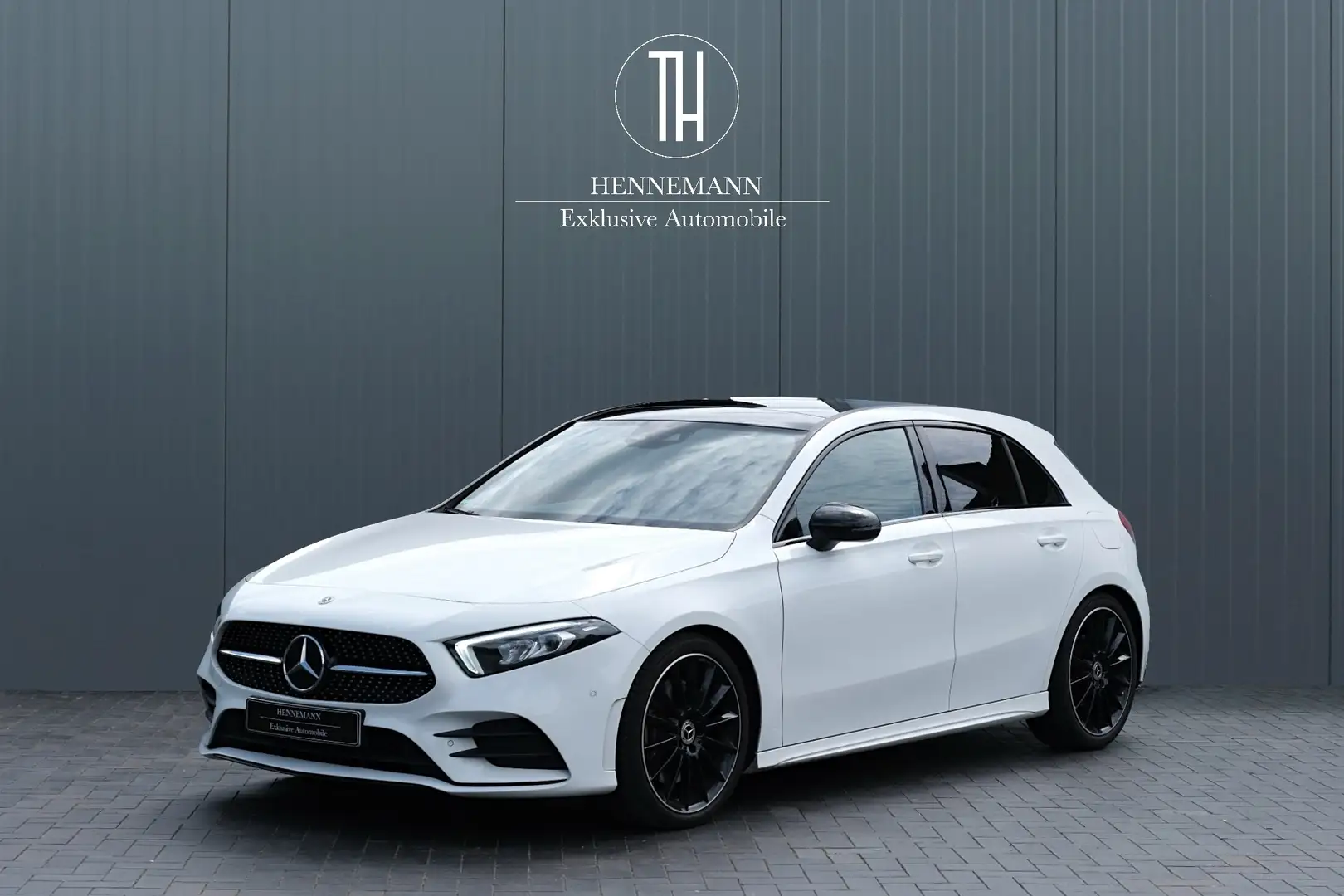 Mercedes-Benz A 250 4Matic*AMG*Pano*NightPaket*Kamera*Burmester*LED* Blanco - 1