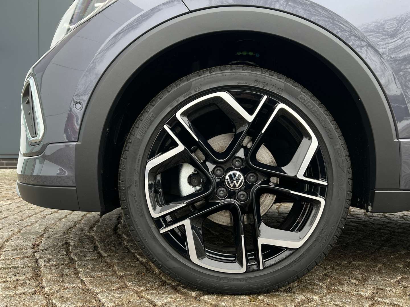 Volkswagen T-CROSS R-Line - 2026 - Joinsteer - #4