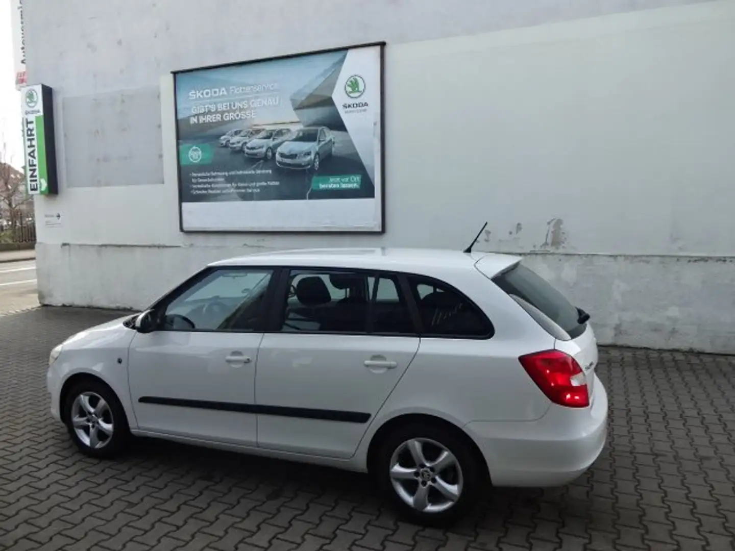 Skoda Fabia SONDERMODELL Greenline Wit - 1