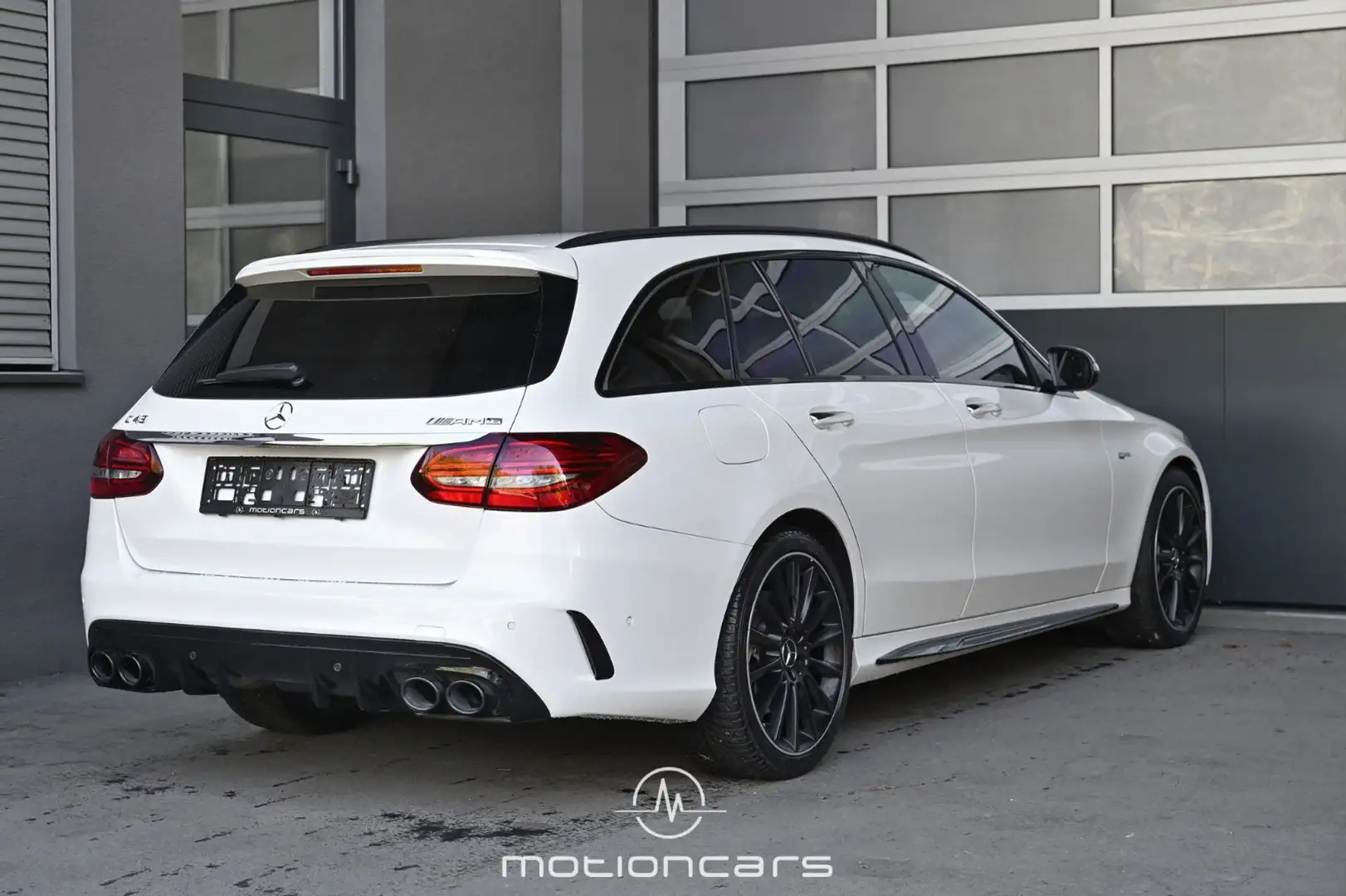 Mercedes-Benz C 43 AMG 4Matic Weiß - 2