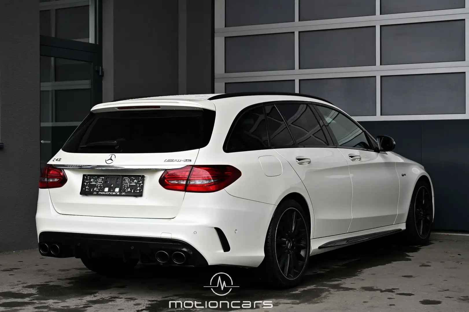 Mercedes-Benz C 43 AMG C-Klasse AMG C 43 4Matic Weiß - 2