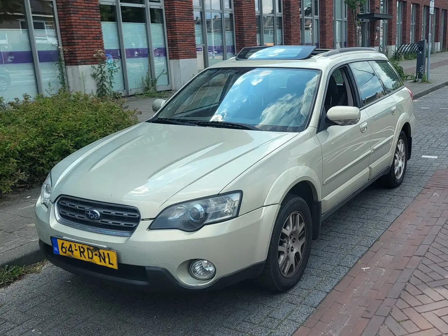 Subaru Legacy Legacy 2.5i Geel - 1