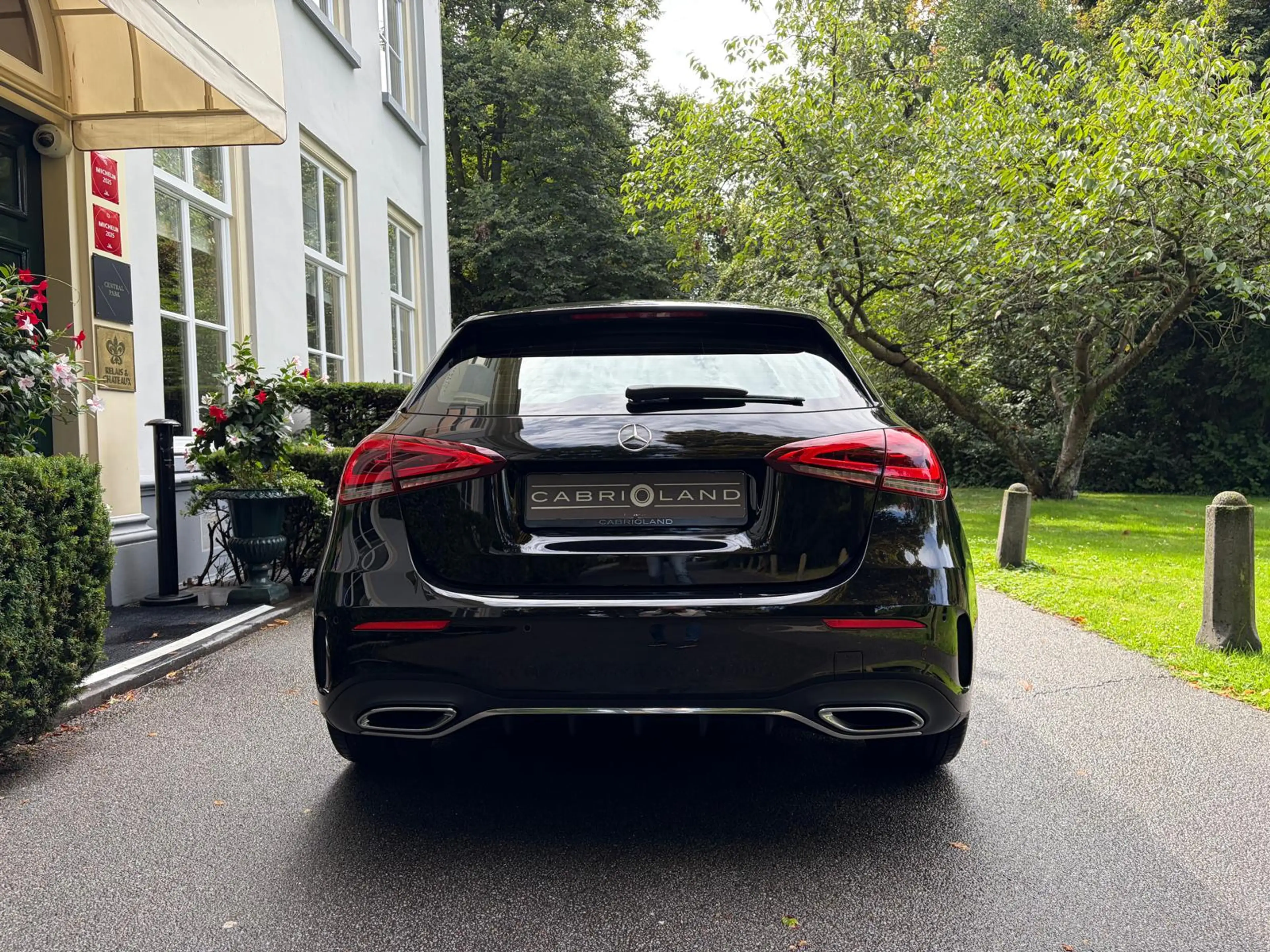 Mercedes-Benz A 250 Premium Plus — photo 6