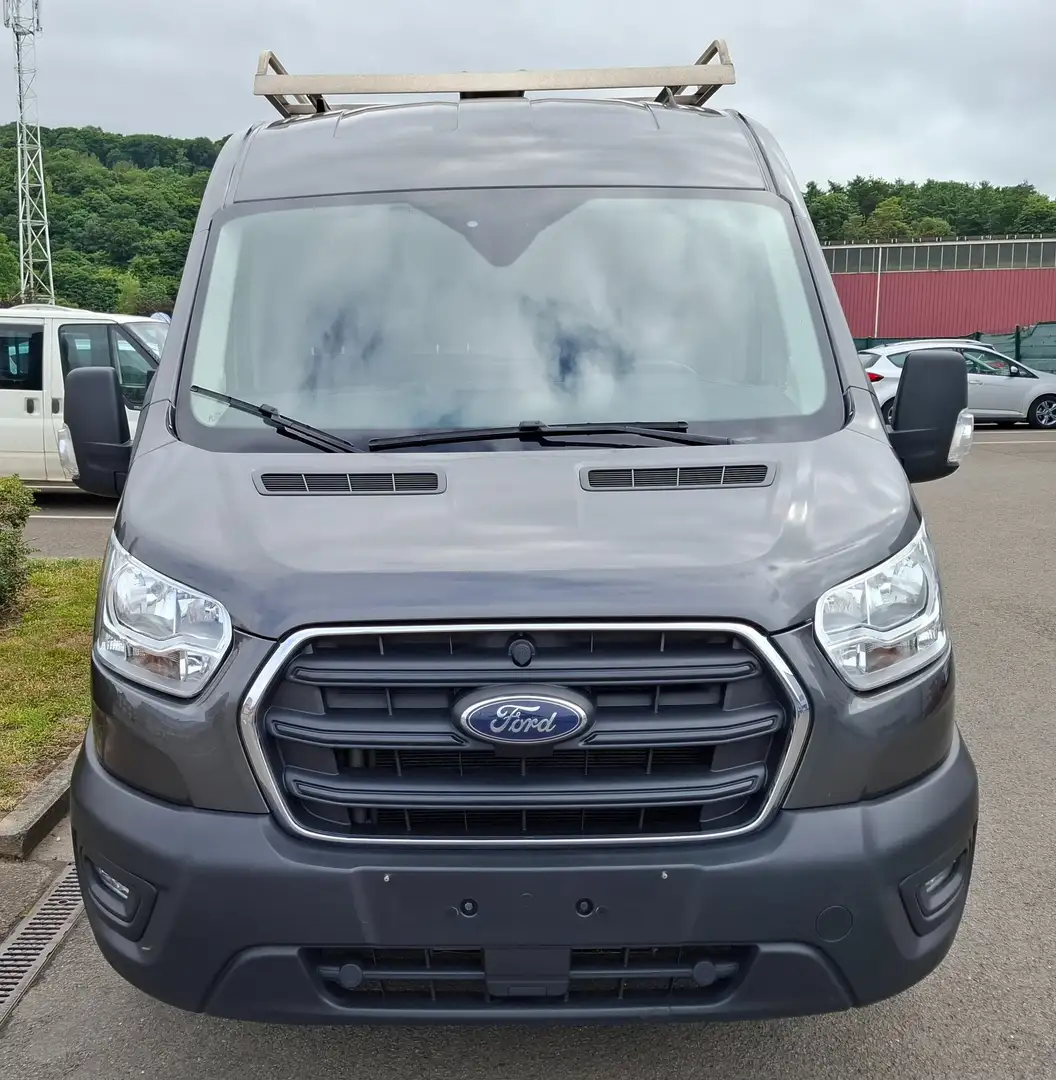 Ford Transit 2.0 TDCi L3H2 Trend Grijs - 2