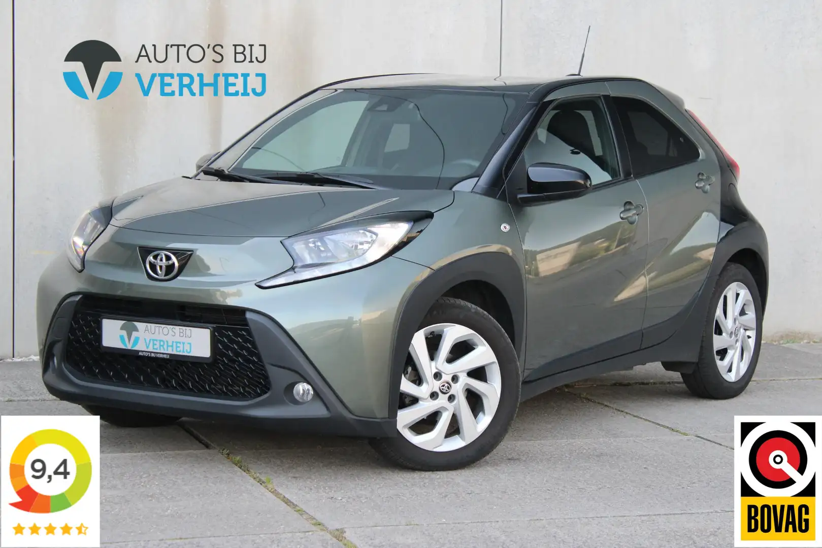 Toyota Aygo X 1.0 VVT-i S-CVT First / AUTOMAAT / CRUISE / CAMERA Verde - 1
