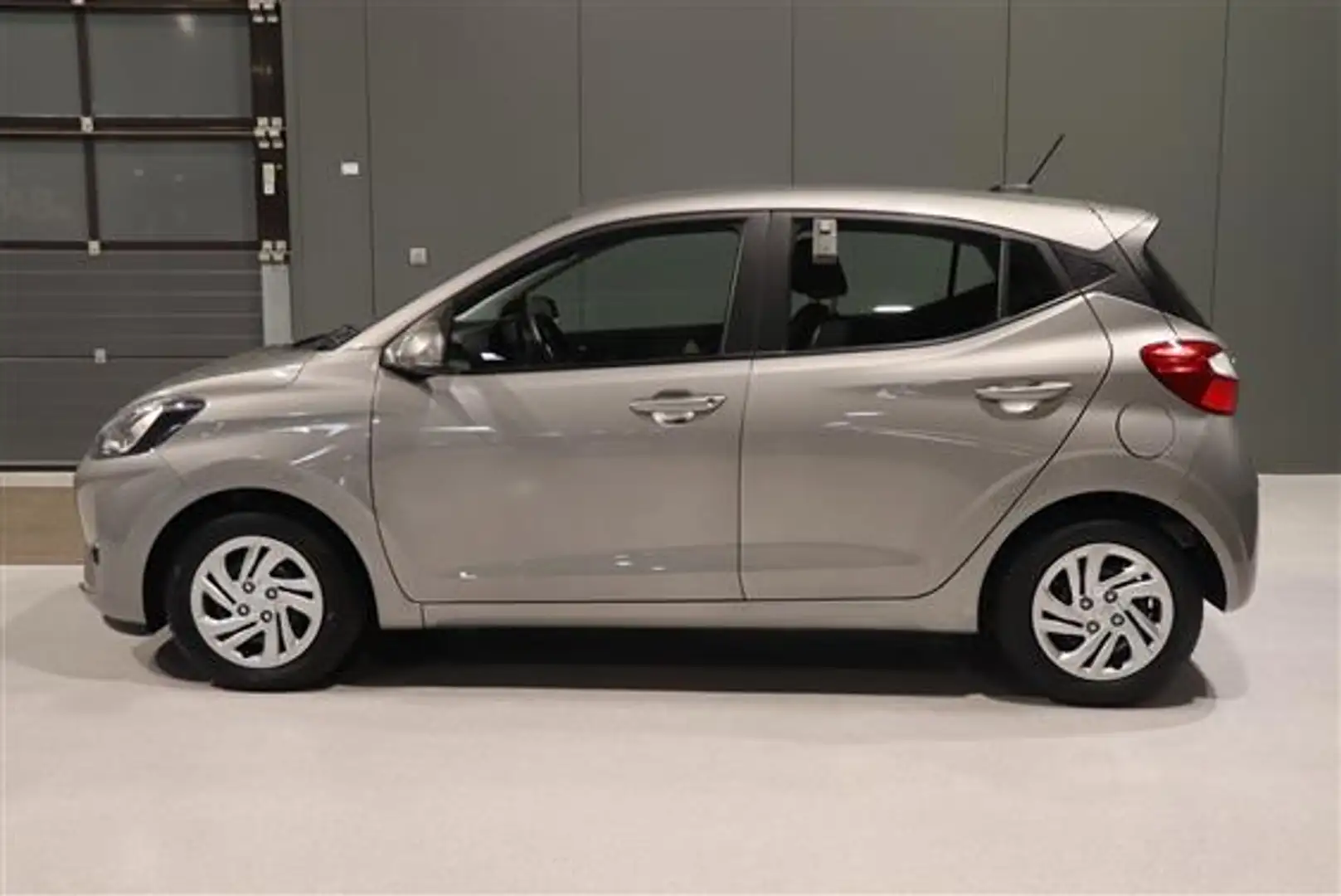 Hyundai i10 TWIST Gris - 2