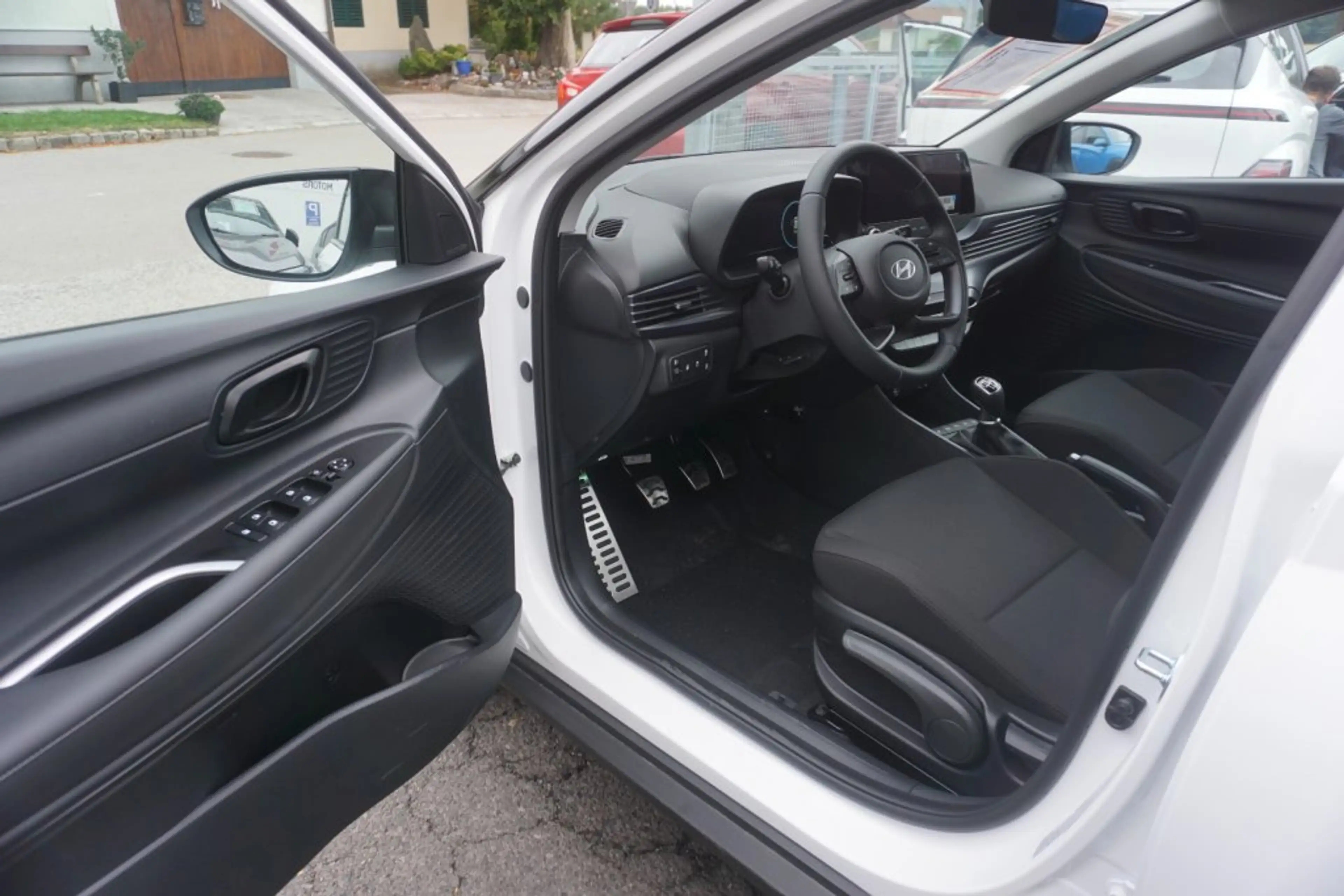 Hyundai BAYON Comfort Line 1.0 T-GDI y6bc1-PP8-OO2 — photo 4