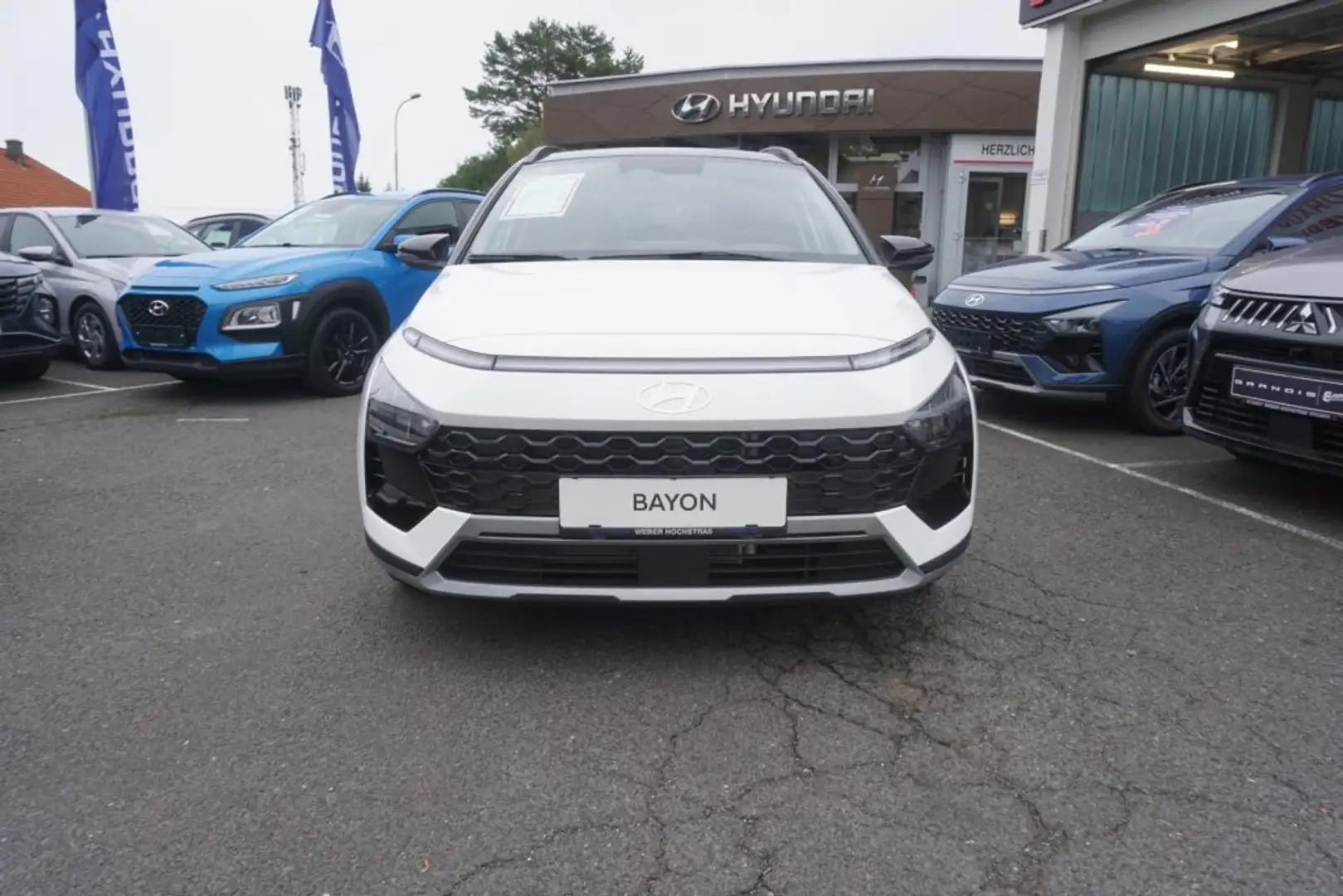 Hyundai BAYON Comfort Line 1.0 T-GDI y6bc1-PP8-OO2 Schwarz - 2