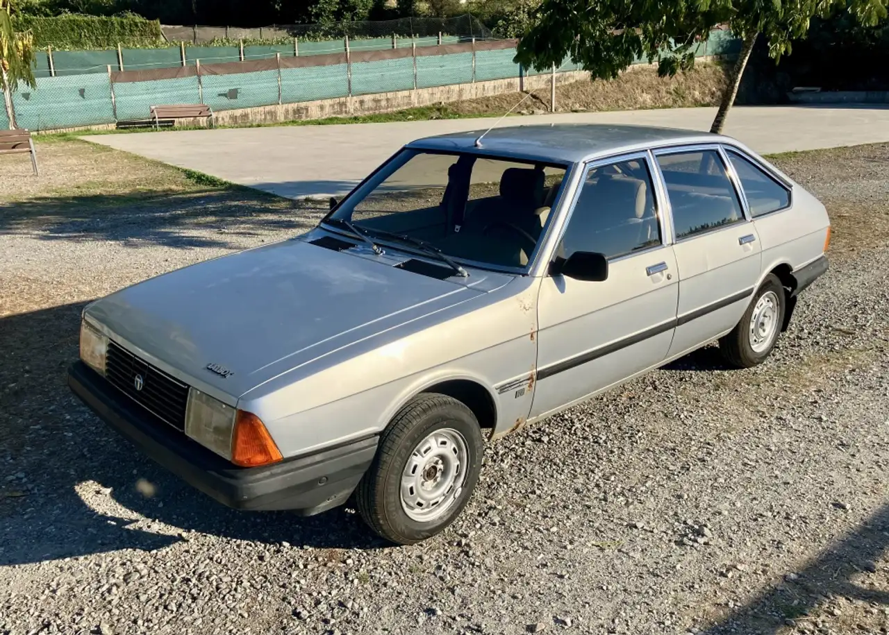 Talbot Solara Berlina Manual de 5 Puertas, foto 1