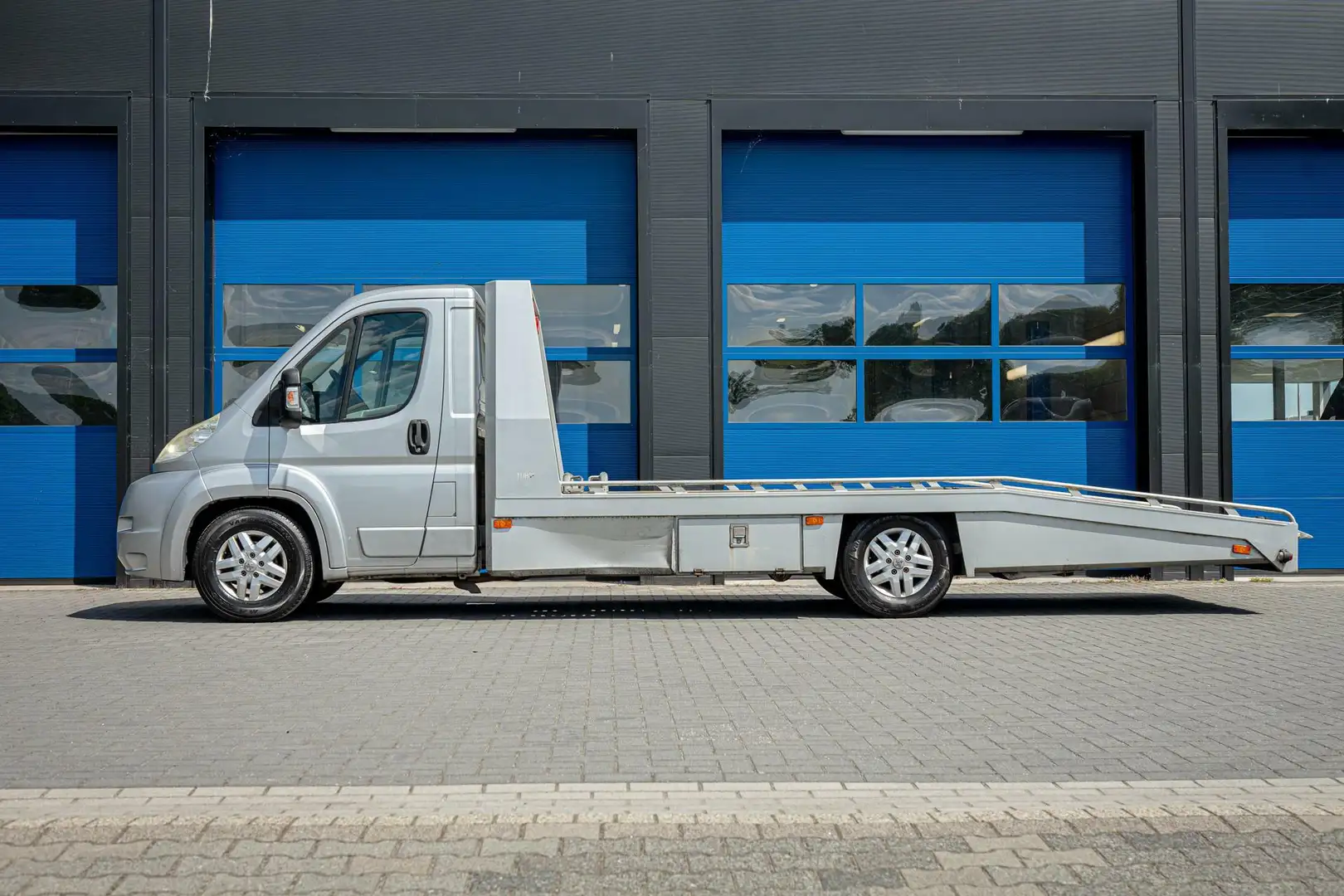 Peugeot Boxer 3.0 HDiF 160PK AUTOTRANSPORTER Gri - 2
