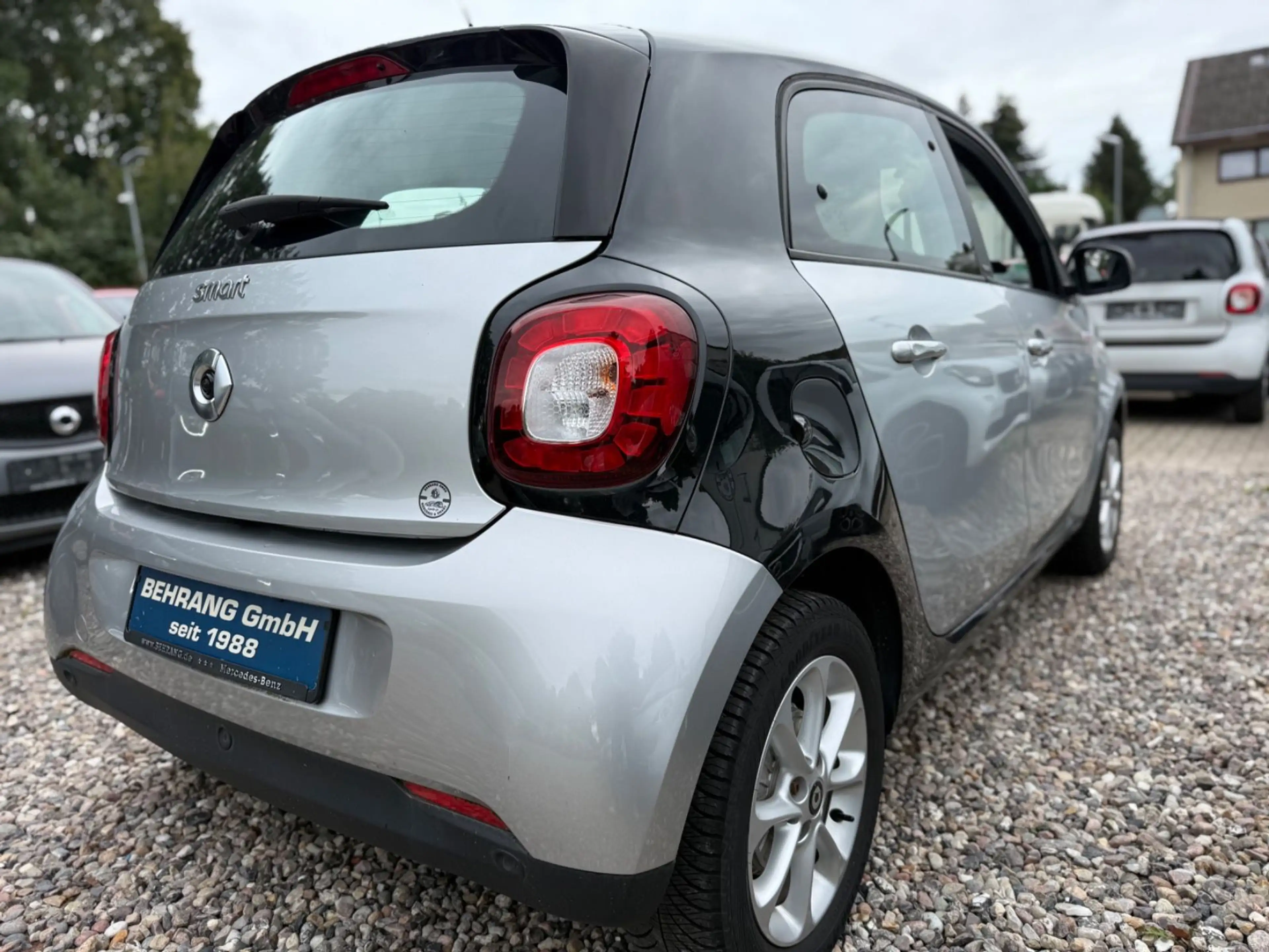 smart forFour *AMBIENTE*PANORAMA*KAMERA*NAVI* — photo 5