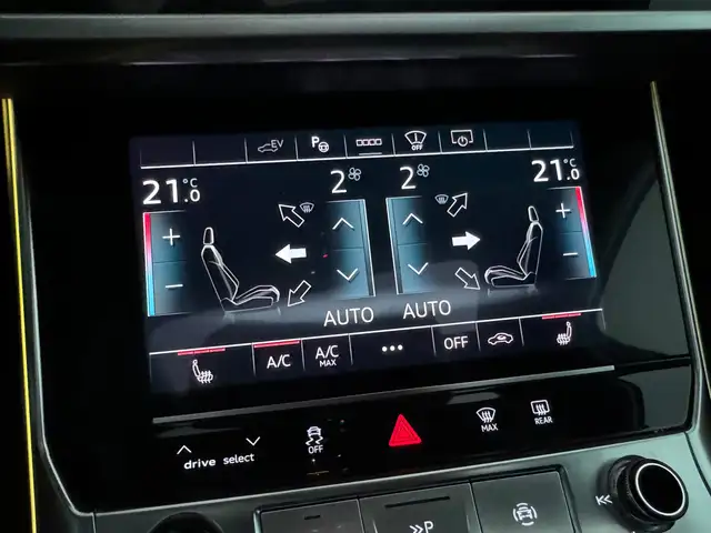 Audi A6 view 12
