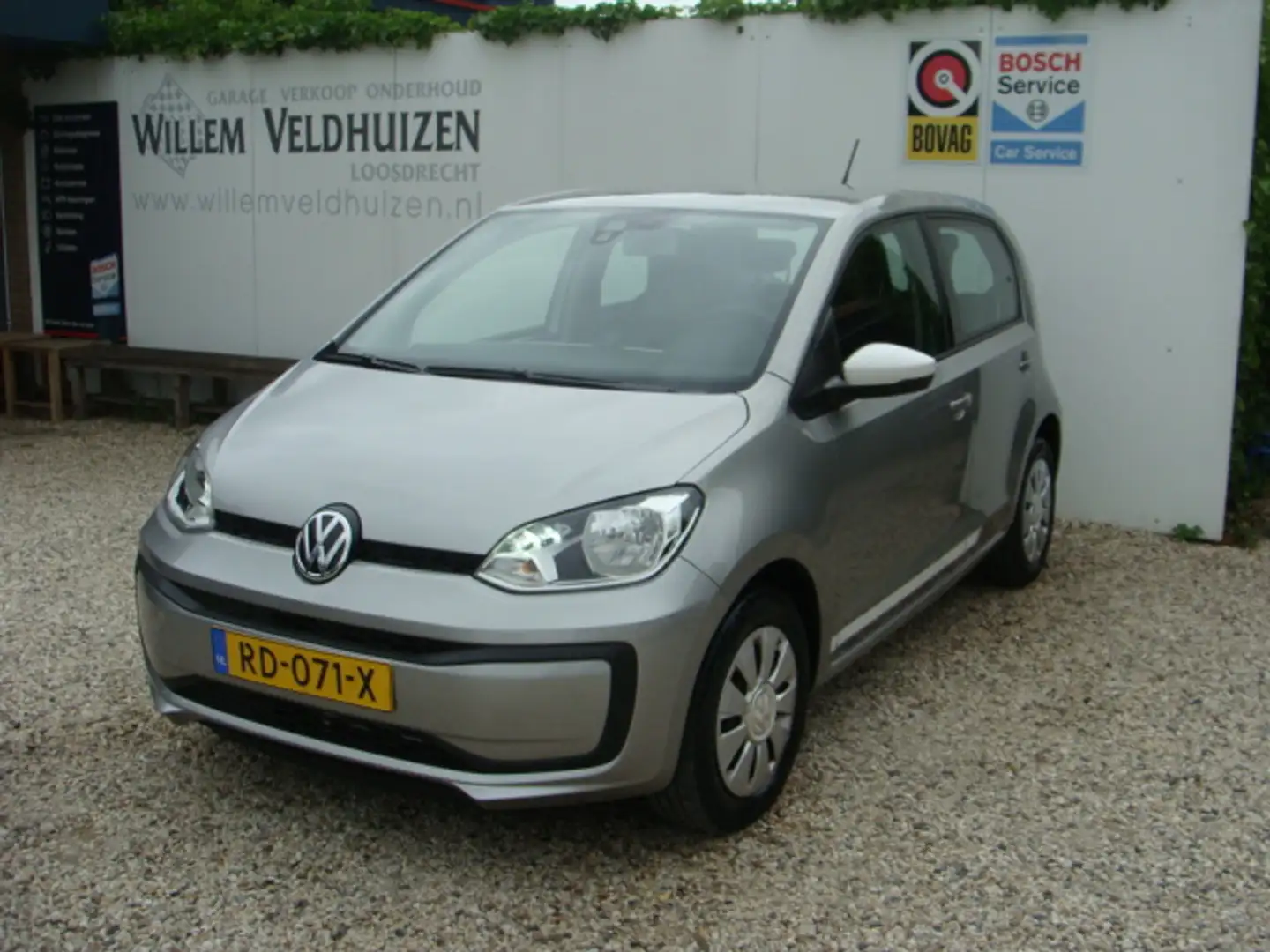 Volkswagen up! 1.0 5 drs Move up! Grigio - 1