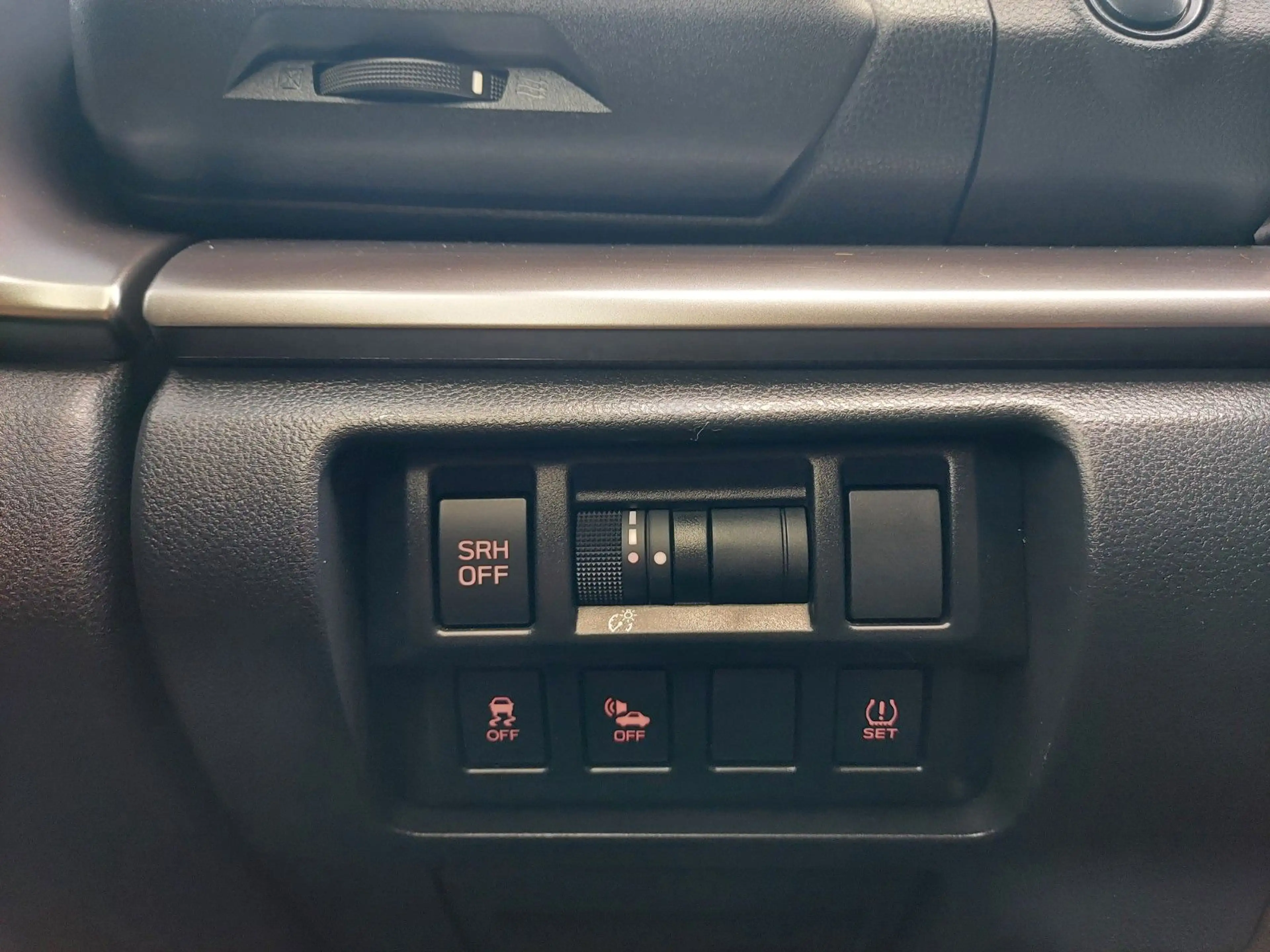 Subaru Impreza 2.0ie Hybrid 4x4 Lineartronic ACC Cam — photo 9