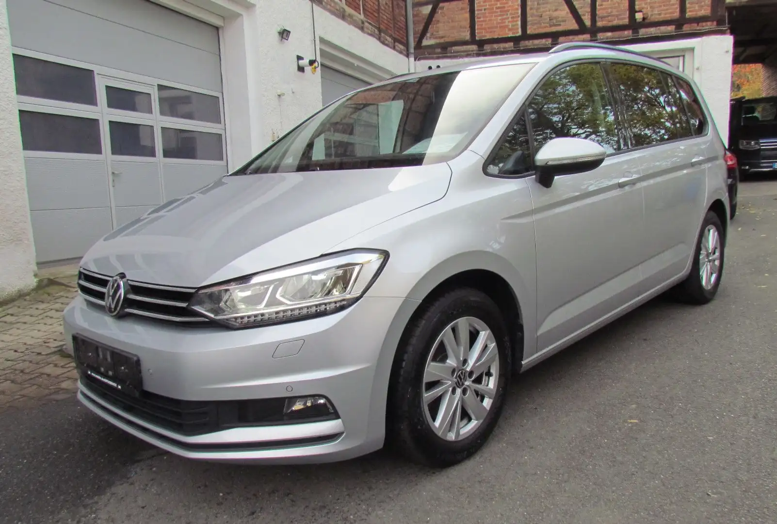 Volkswagen Touran 2.0 TDI** Comfortline** LED/Navi/Alcantar Silber - 1