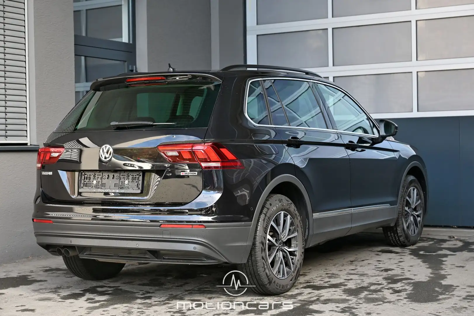 Volkswagen Tiguan 2.0 TDI BMT Sky 4Motion Pickerl NEU Nero - 2