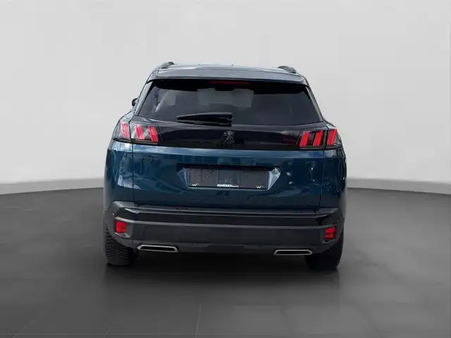 Peugeot 3008 view 4