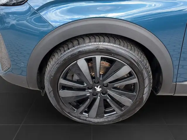 Peugeot 3008 view 7
