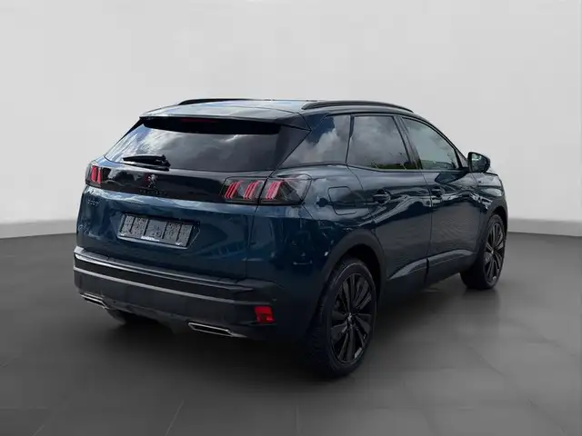 Peugeot 3008 view 5