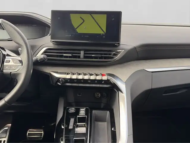 Peugeot 3008 view 11