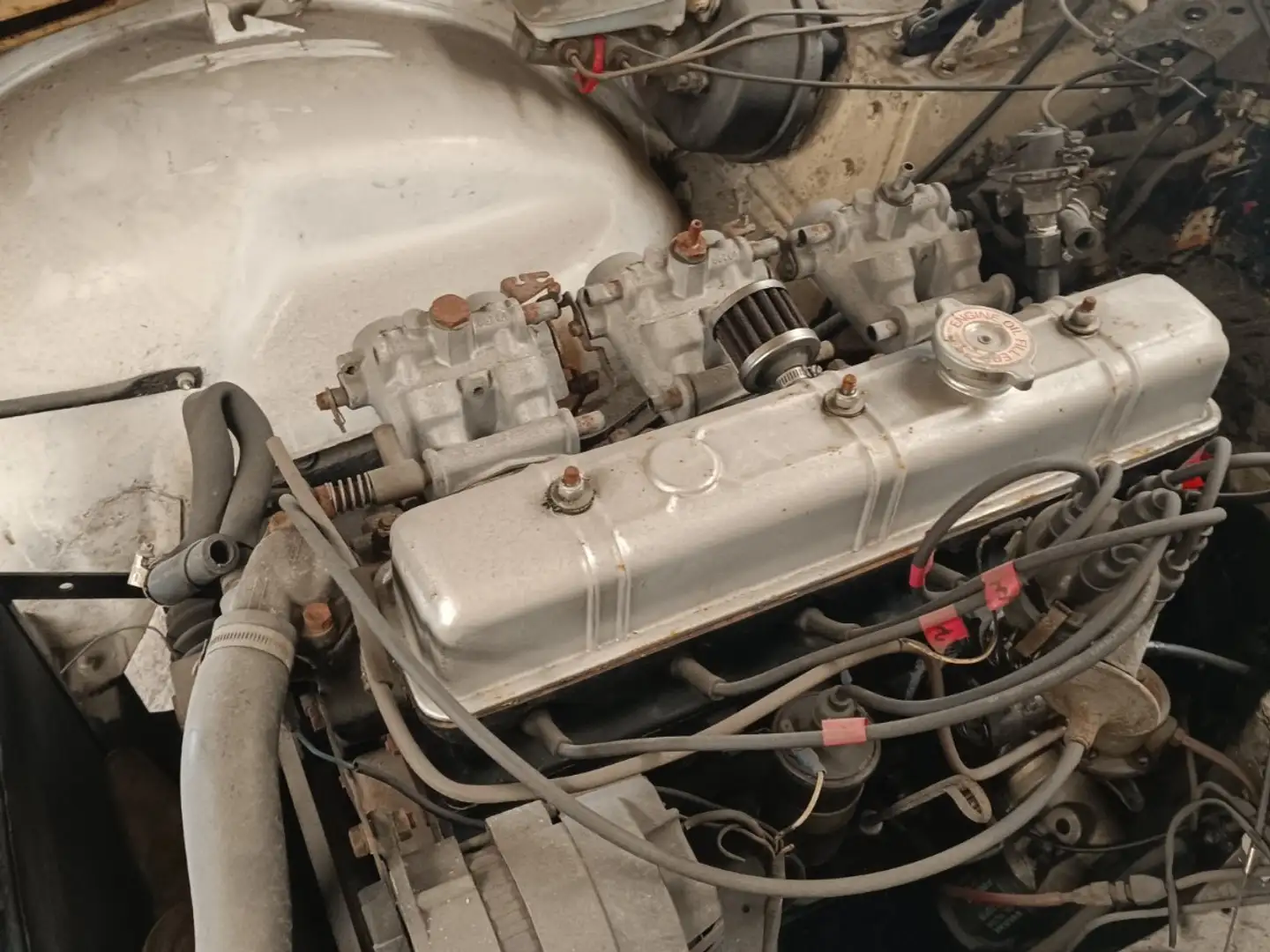 Triumph TR6 pi 150pk Fehér - 2