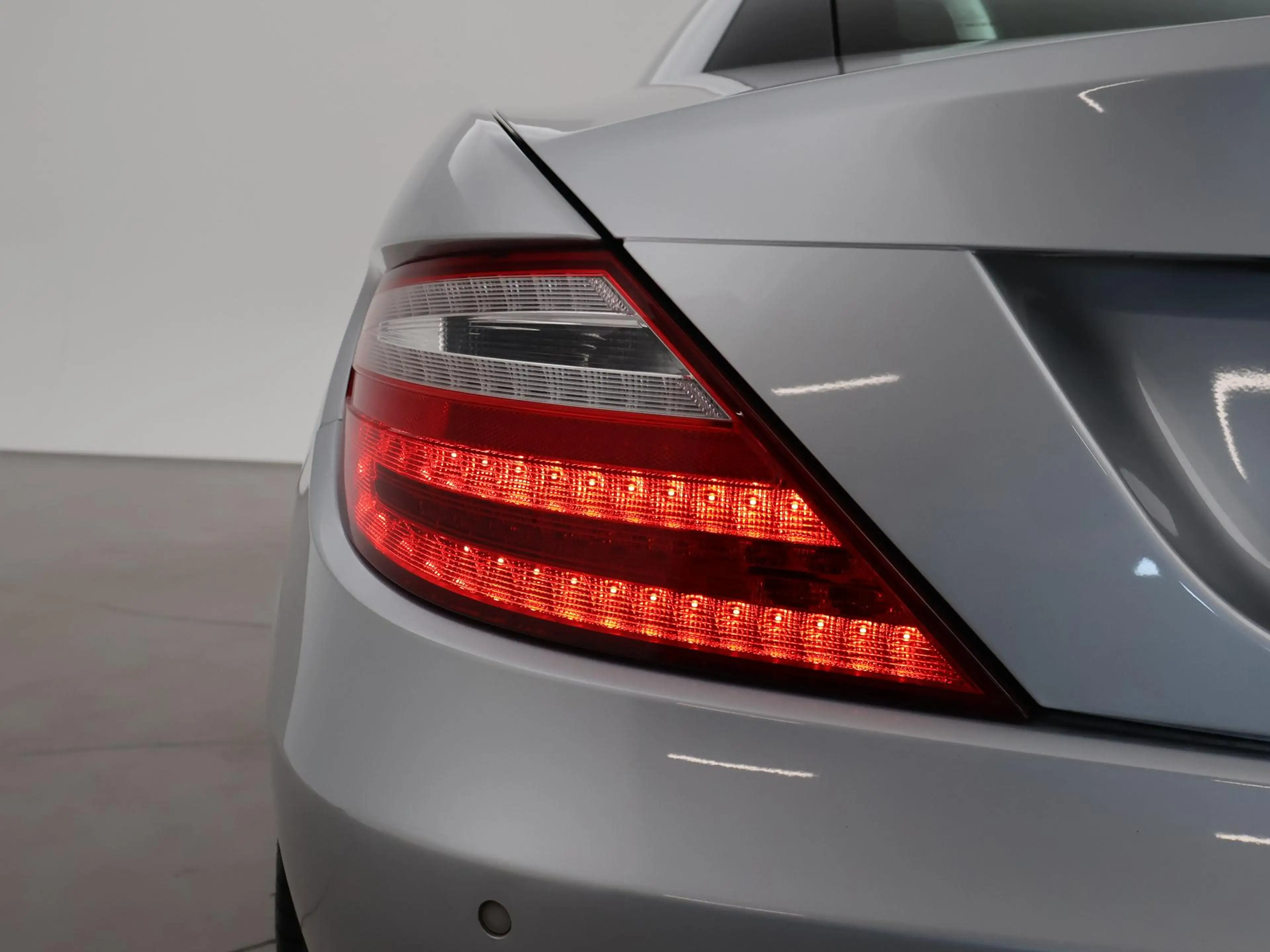 Mercedes-Benz SLK 200 AUT. AIRSCARF NEKVERWARMING | LEDER | 18 INCH | ST — photo 14