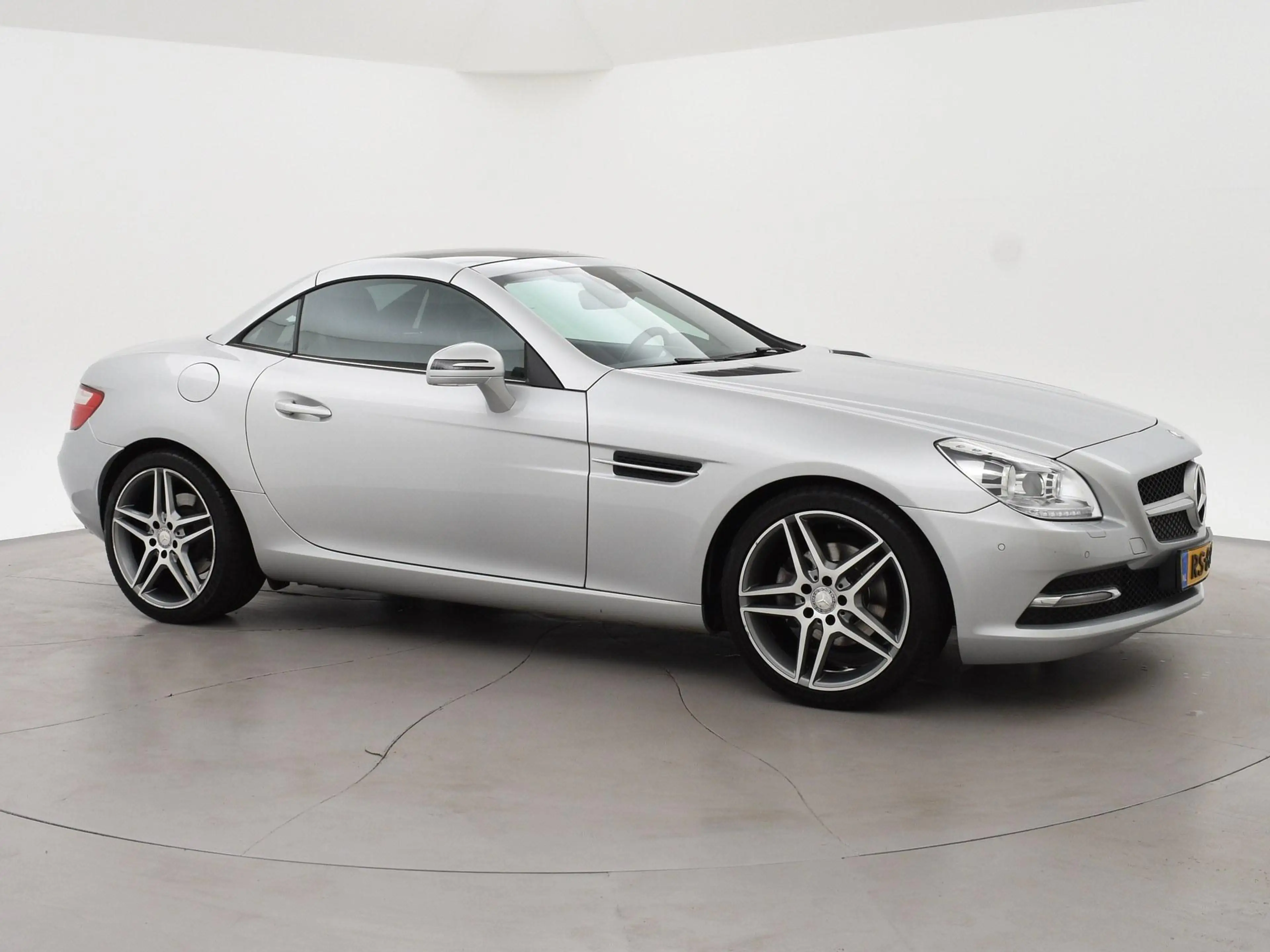 Mercedes-Benz SLK 200 AUT. AIRSCARF NEKVERWARMING | LEDER | 18 INCH | ST — photo 21