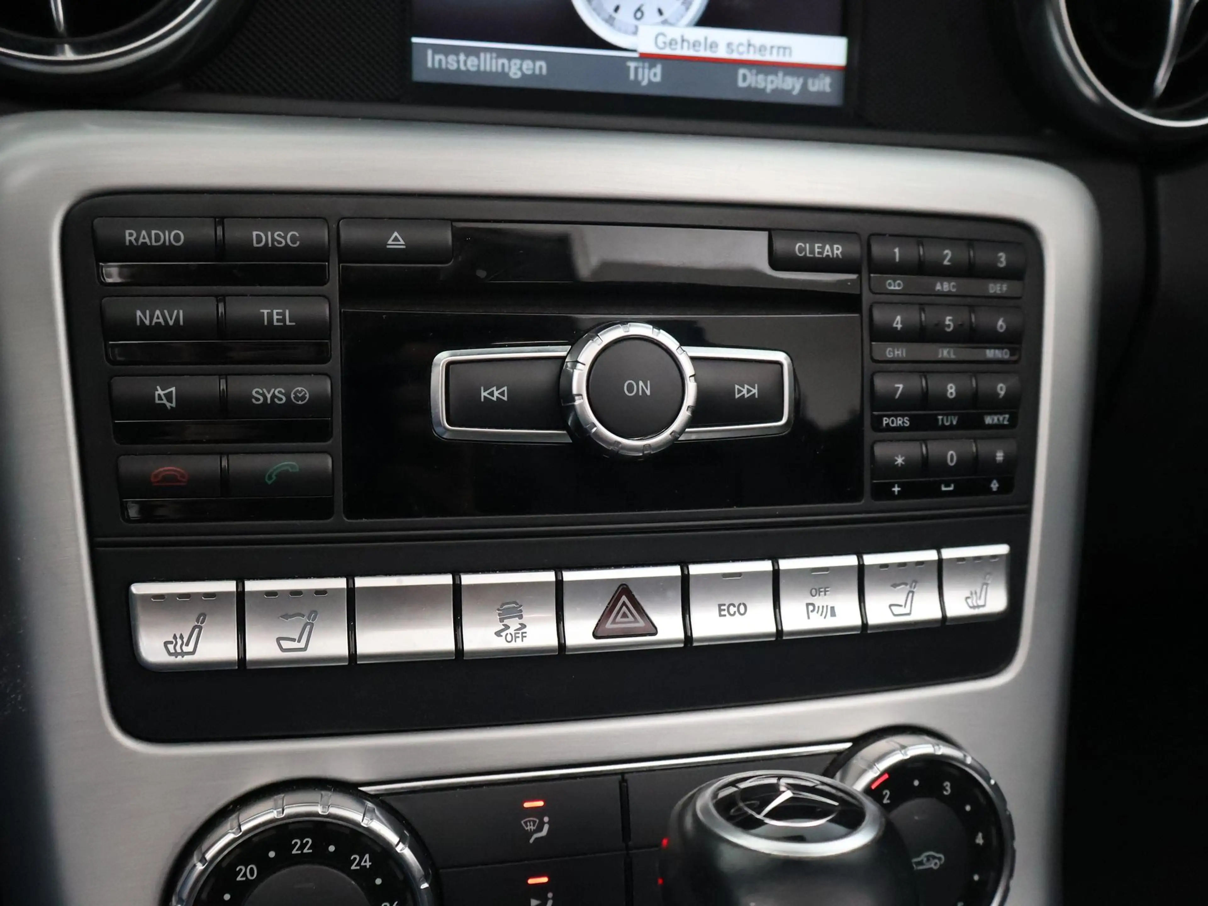 Mercedes-Benz SLK 200 AUT. AIRSCARF NEKVERWARMING | LEDER | 18 INCH | ST — photo 37