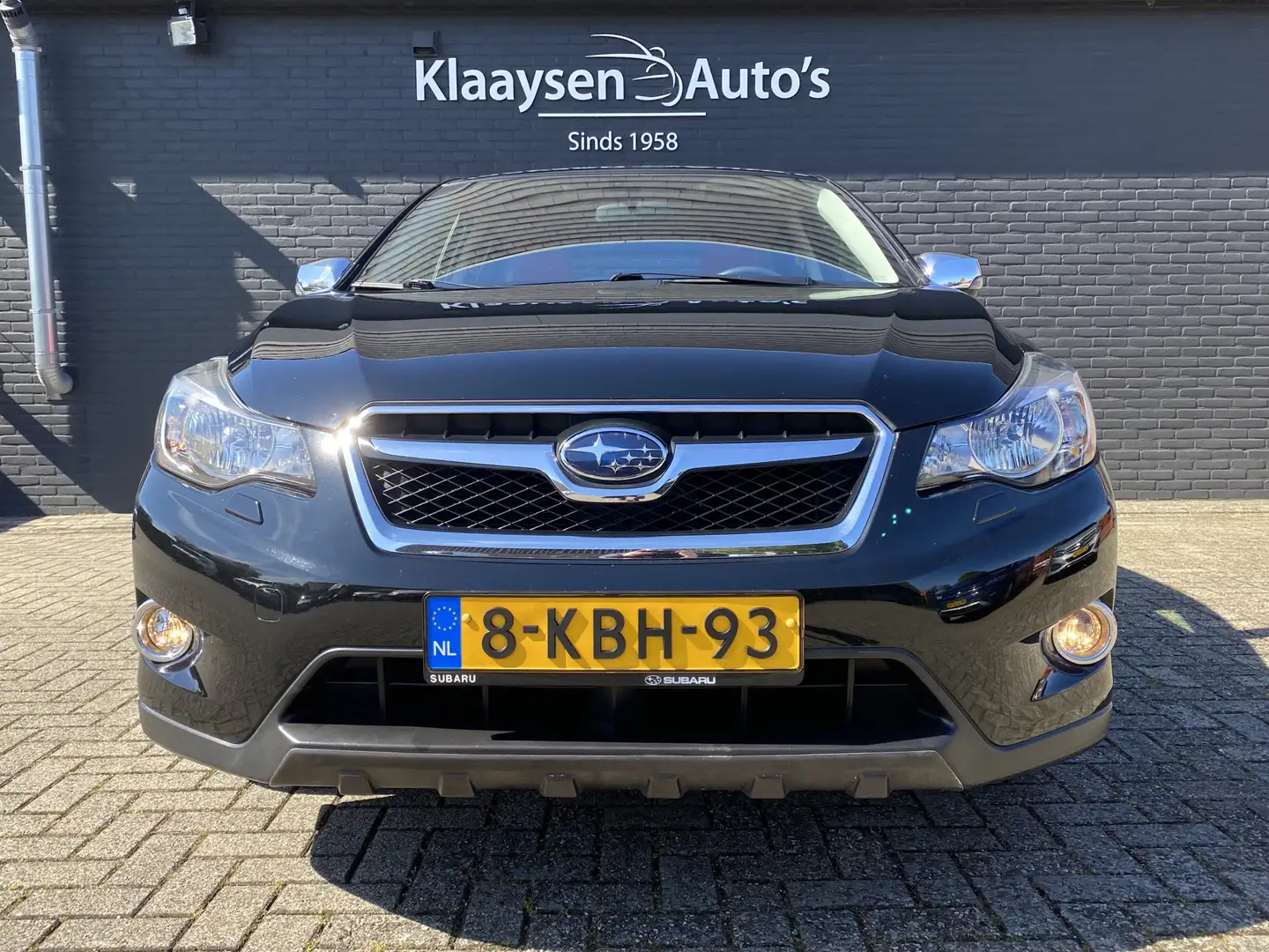 Subaru XV 2.0i Luxury 150 pk AWD AUT. | dealer onderhouden | Fekete - 2