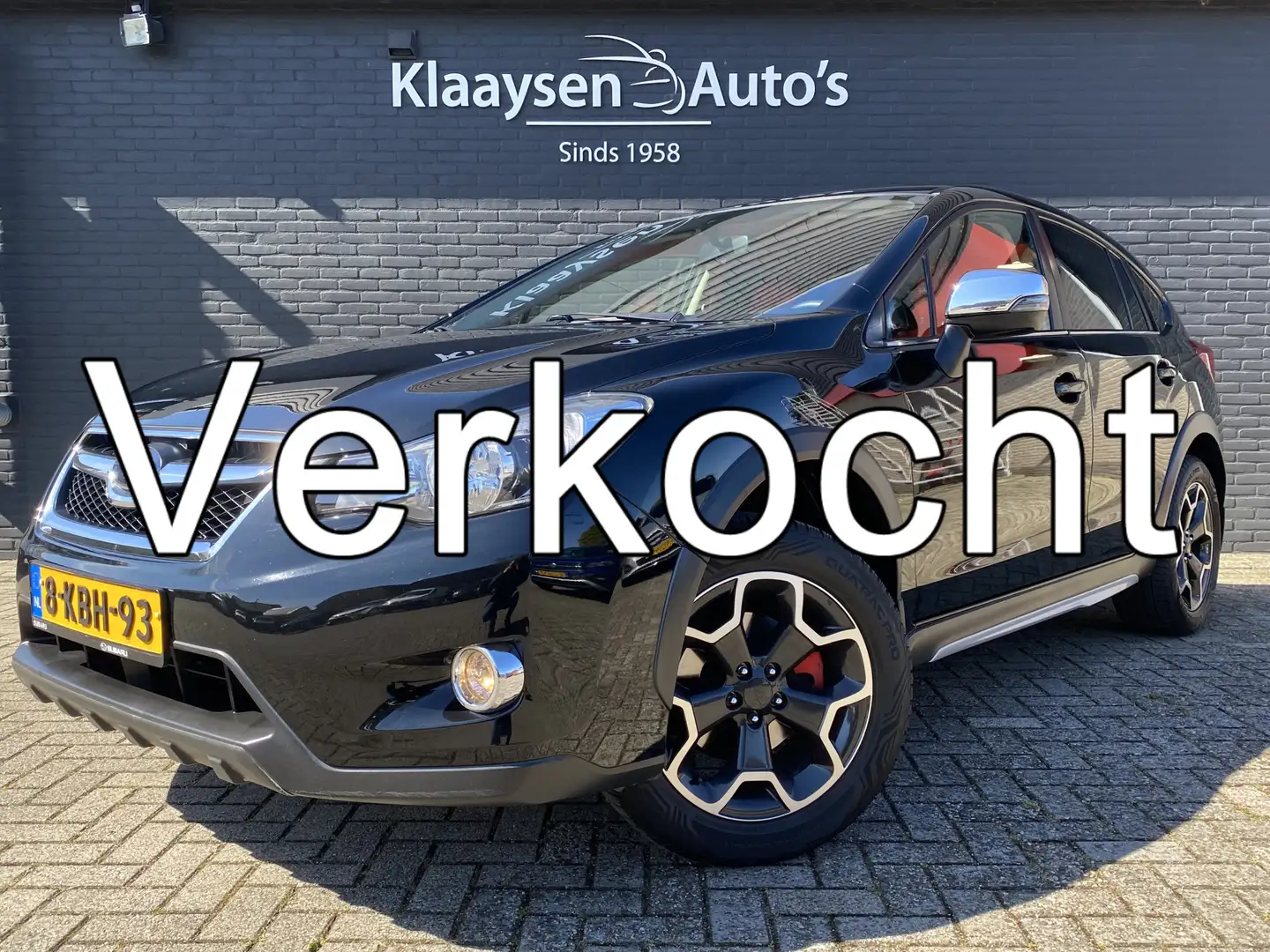 Subaru XV 2.0i Luxury 150 pk AWD AUT. | dealer onderhouden | Zwart - 1