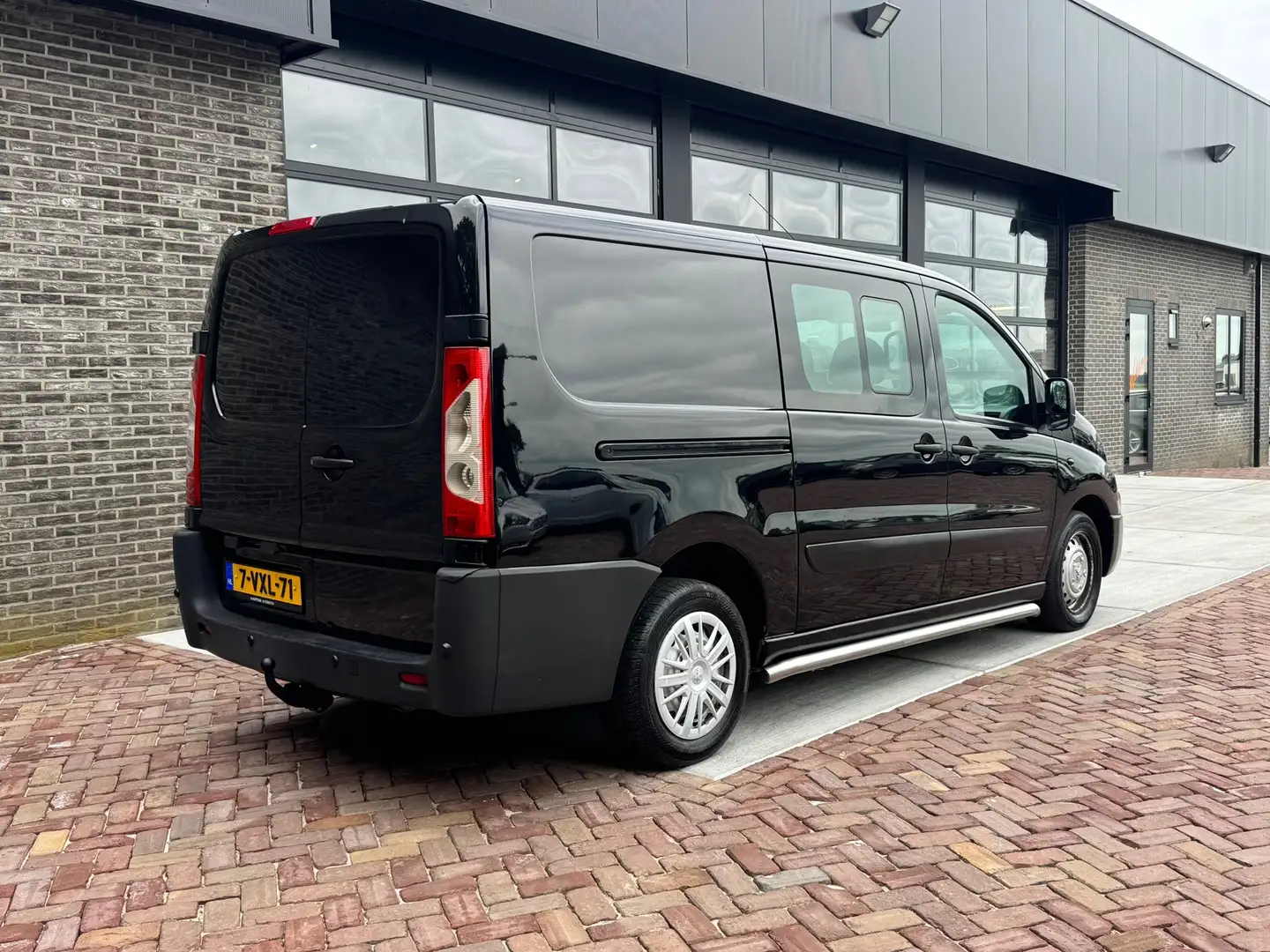 Peugeot Expert 229 2.0 HDI L2H1 DC Profit+ | Airco | Cruise | PDC - 2