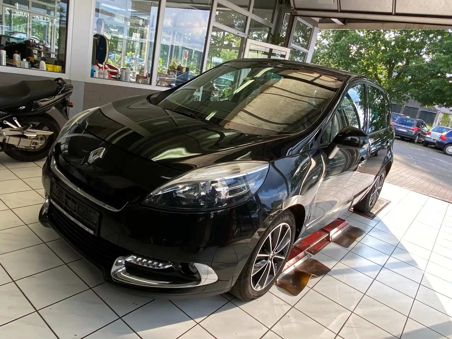 Renault Scenic BOSE Edition - 1