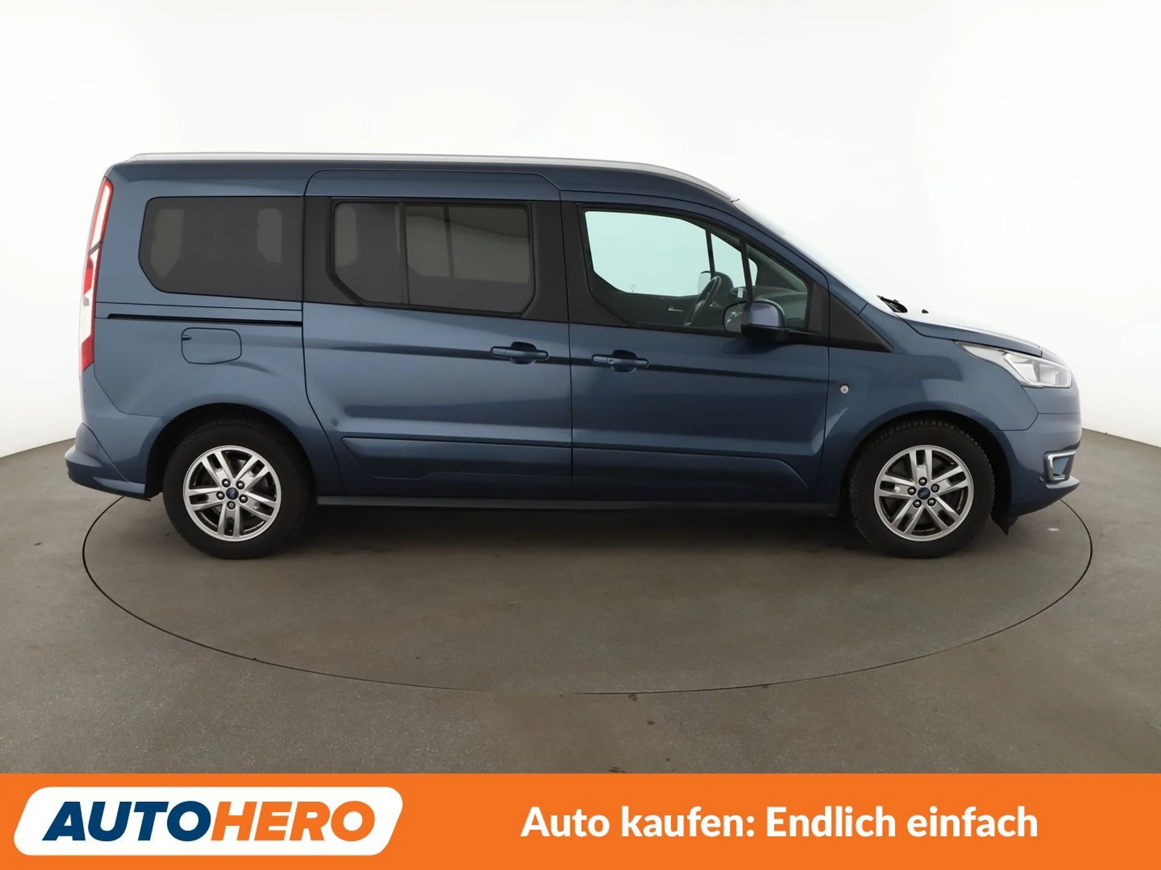 Ford Grand Tourneo 1.5 EcoBlue TDCi Titanium*NAVI*CAM*TEMPO*PDC* — photo 7