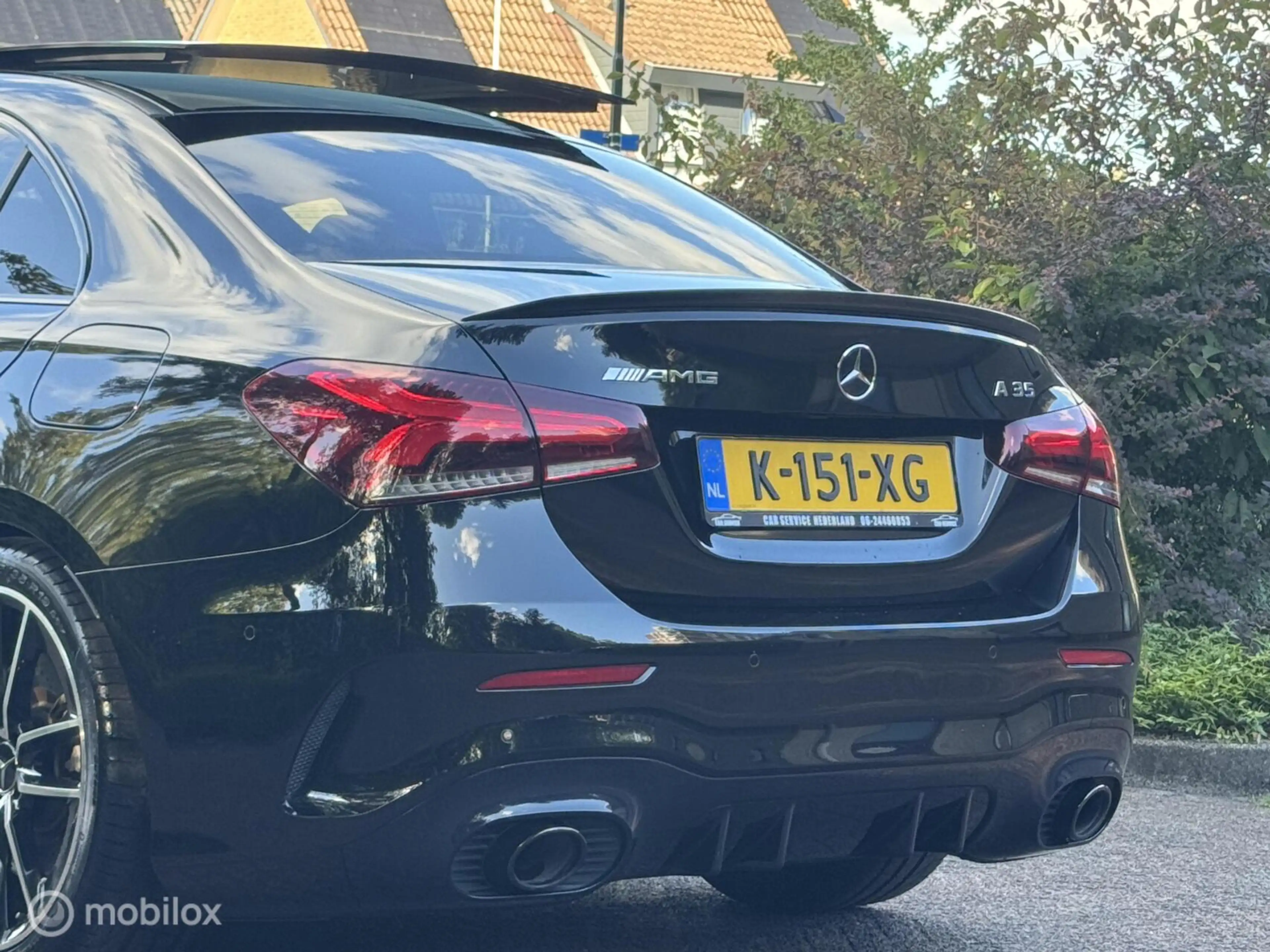 Mercedes-Benz A 35 AMG 4MATIC Premium Plus — photo 19