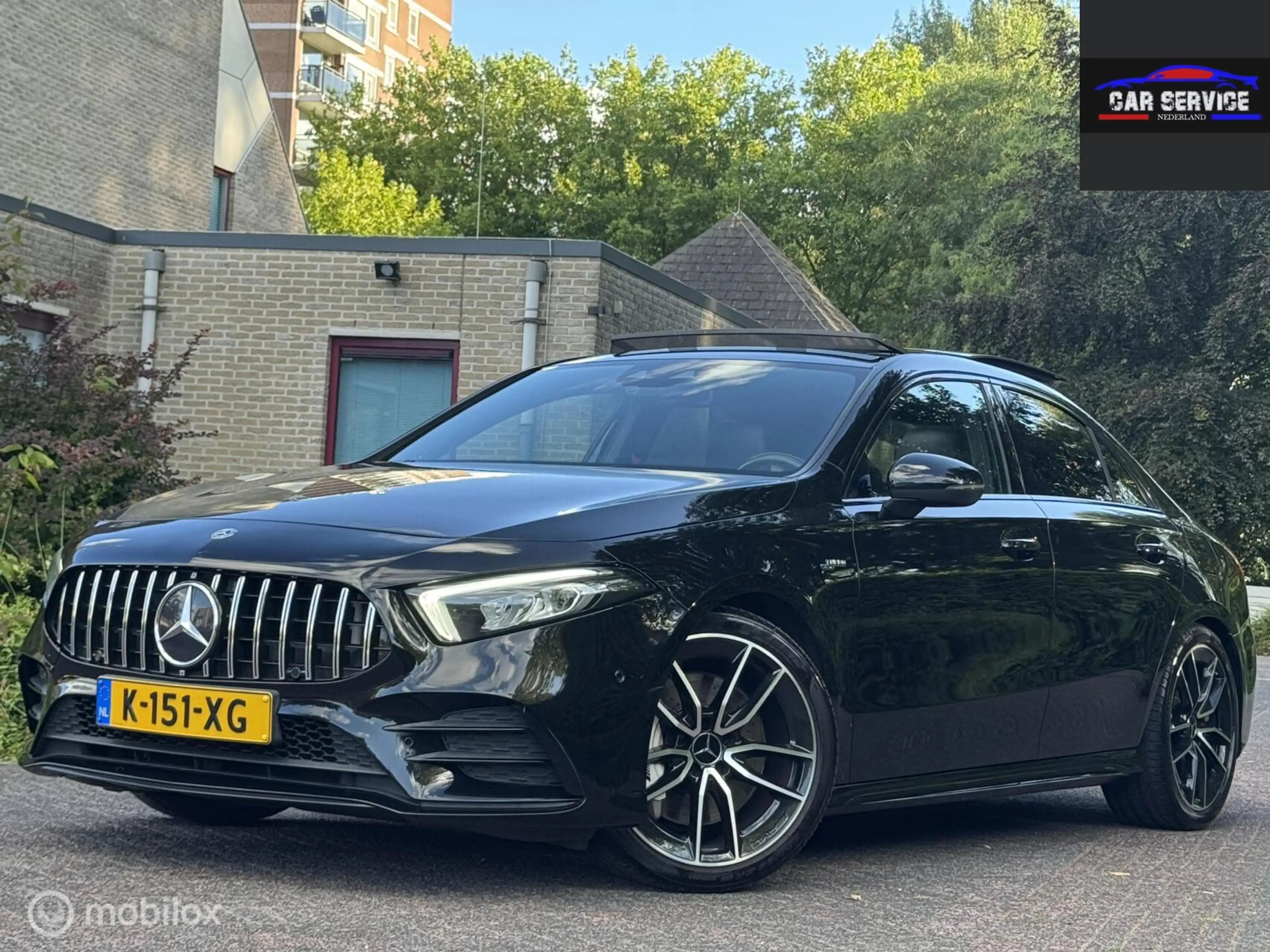 Mercedes-Benz A 35 AMG 4MATIC Premium Plus