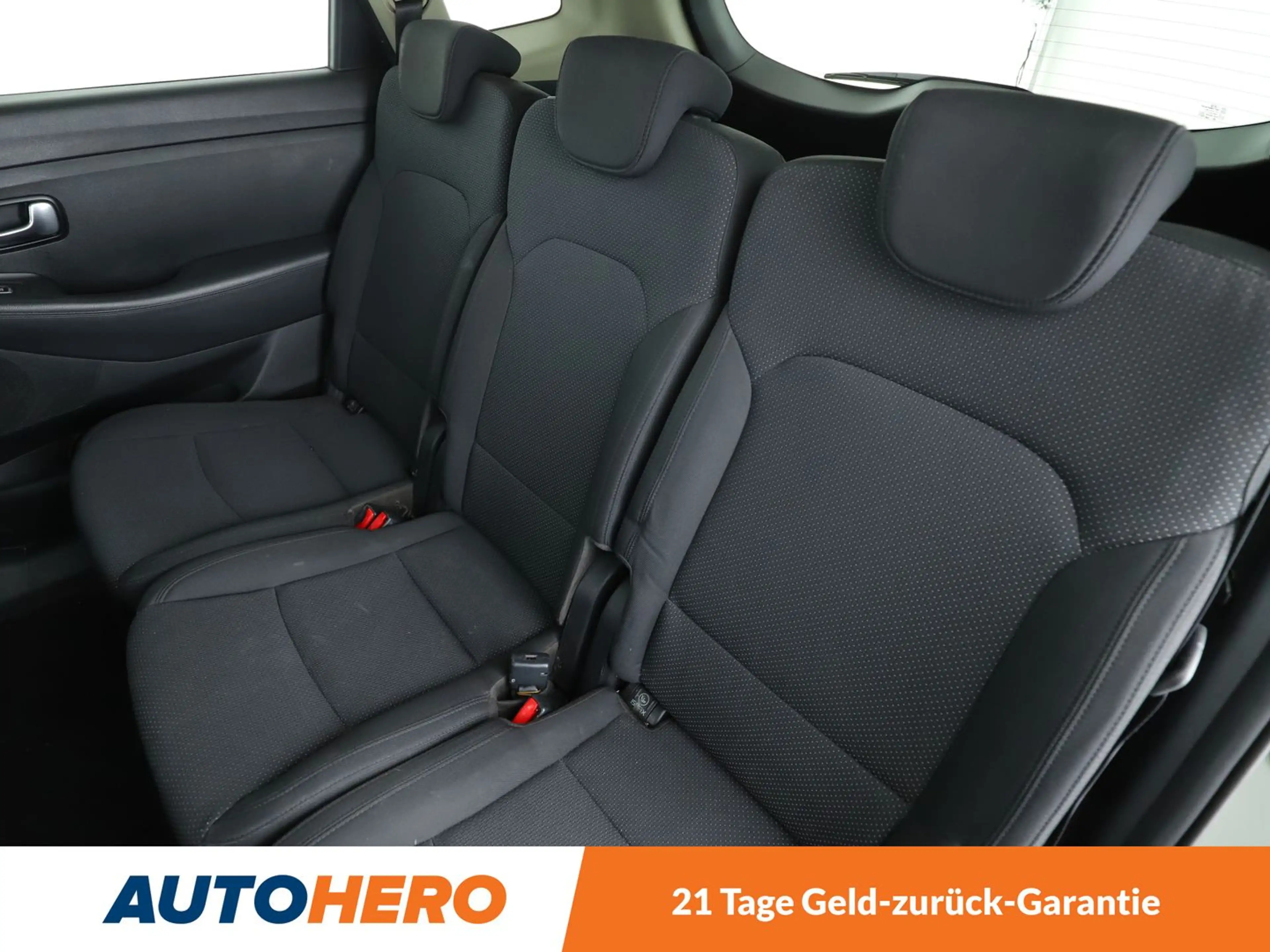 Kia Carens 1.6 GDI FIFA World Cup Edition*TEMPO*PDC*SHZ* — photo 14