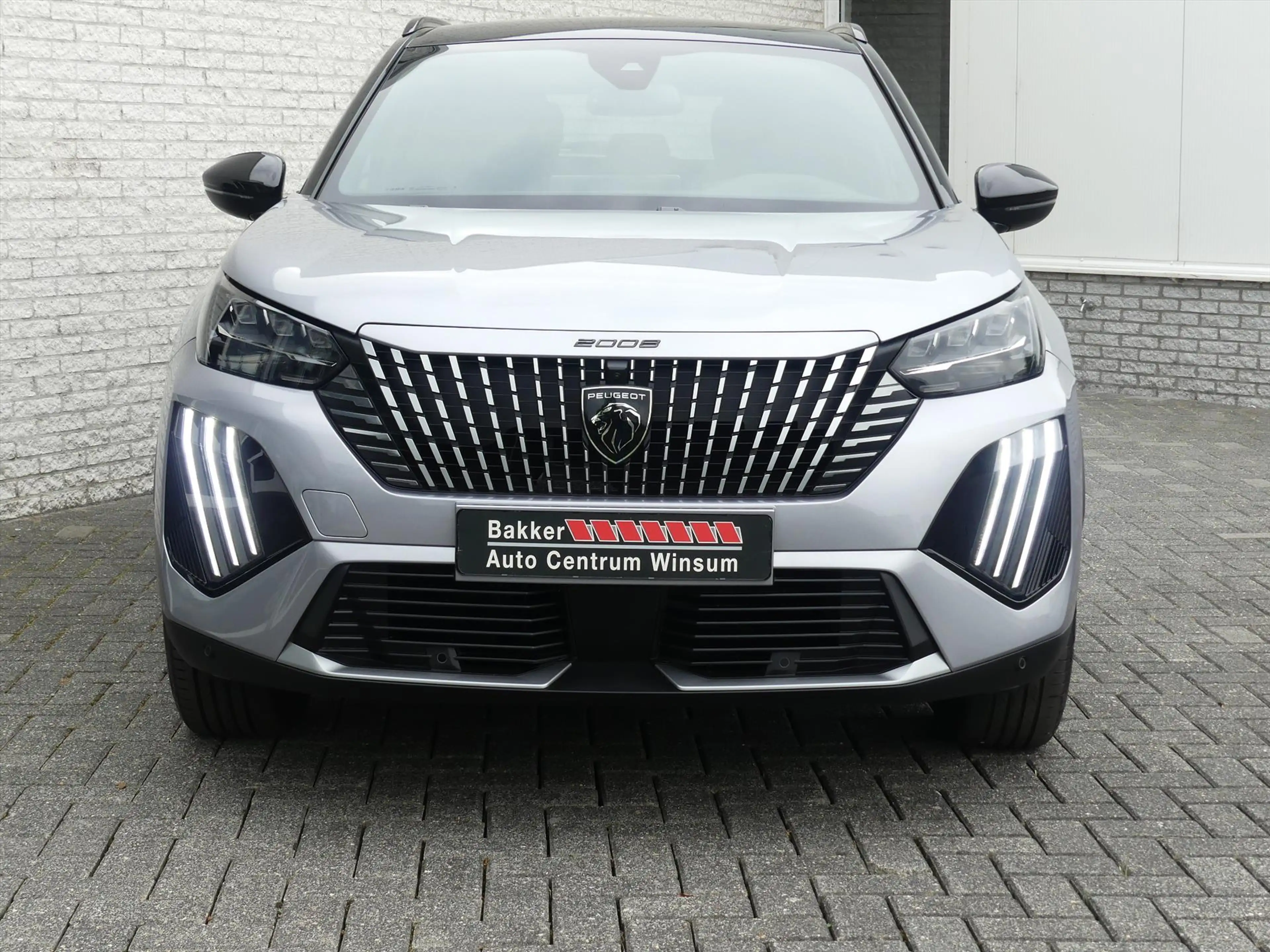 Peugeot e-2008 EV 50kWh 136PK GT NAVI/KEYLESS ENTRY/ADAPT.CRUISE/ — photo 3