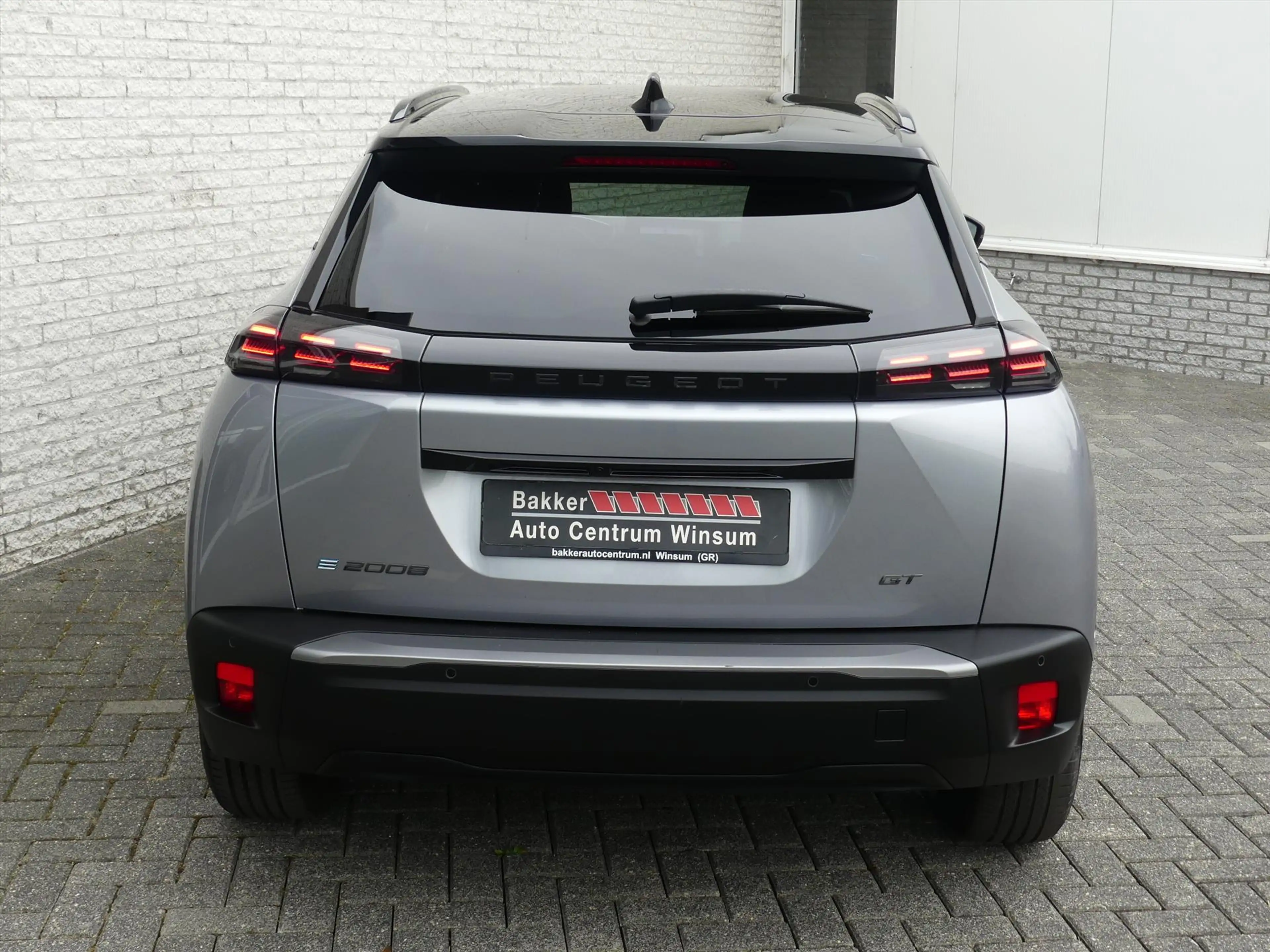 Peugeot e-2008 EV 50kWh 136PK GT NAVI/KEYLESS ENTRY/ADAPT.CRUISE/ — photo 4