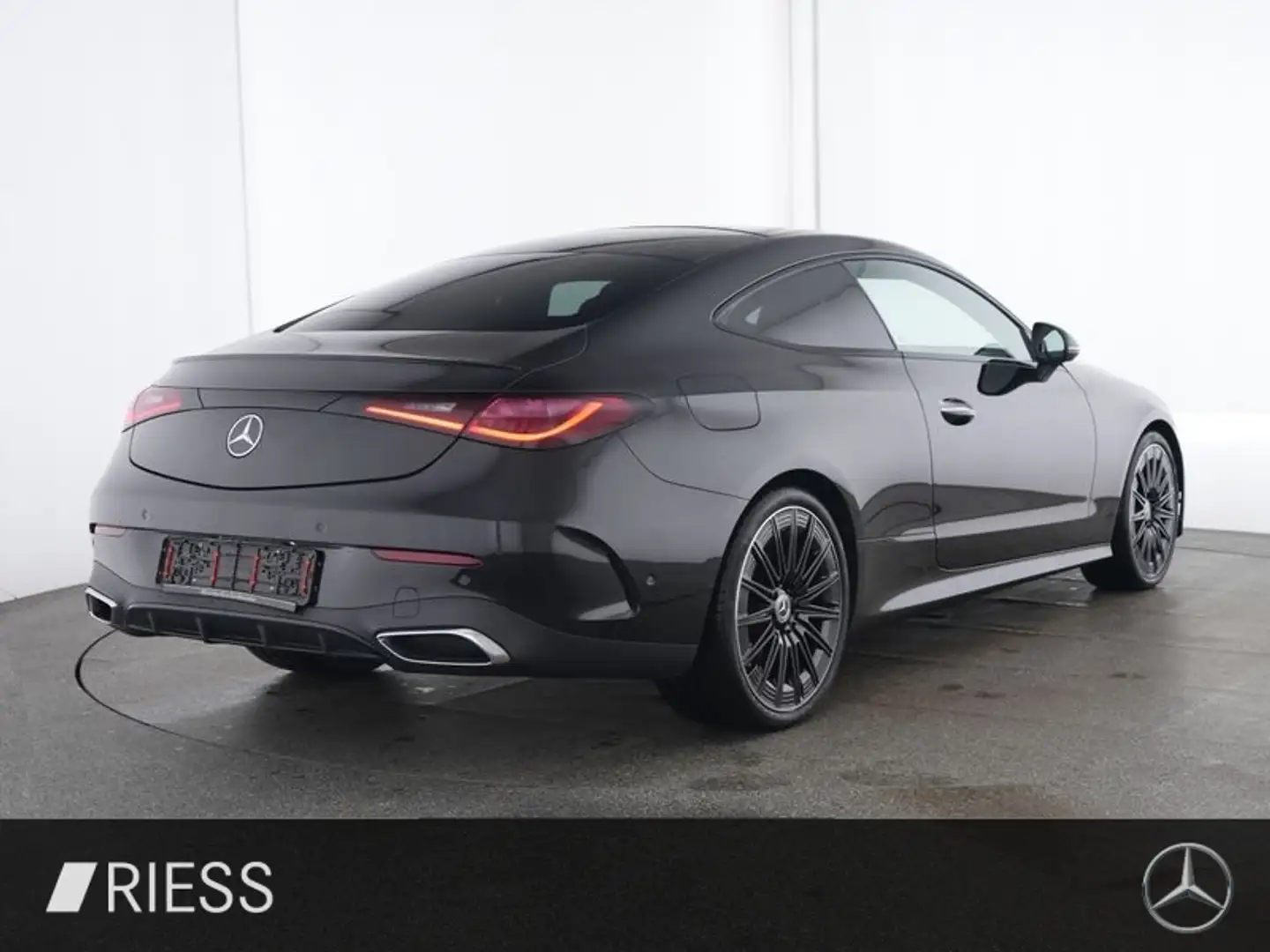 Mercedes-Benz CLE 220 d Coupé SD SpurW Sport W-Paket PDC SHZ Schwarz - 2