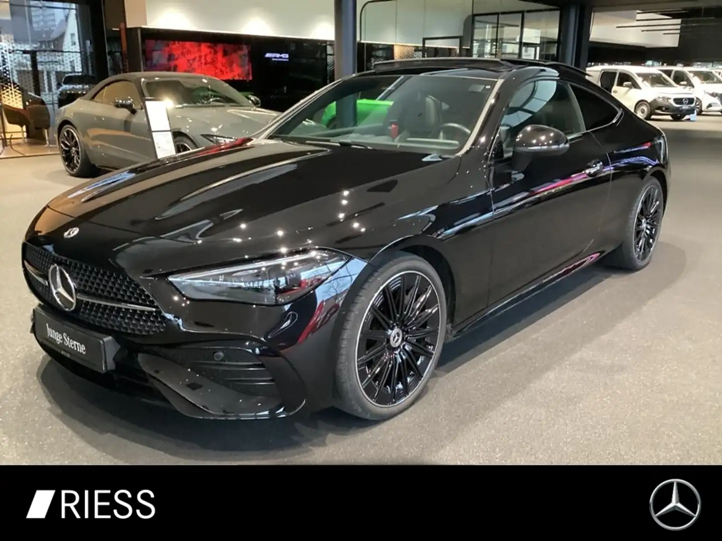 Mercedes-Benz CLE 220 d Cp AMG PANO MEMORY DIGITAL RFK NIGHT Schwarz - 1