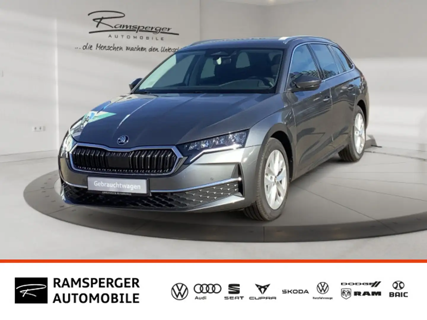 Skoda Octavia Combi 1.5 TSI DSG Selection AHK Navi Kam Grau - 1
