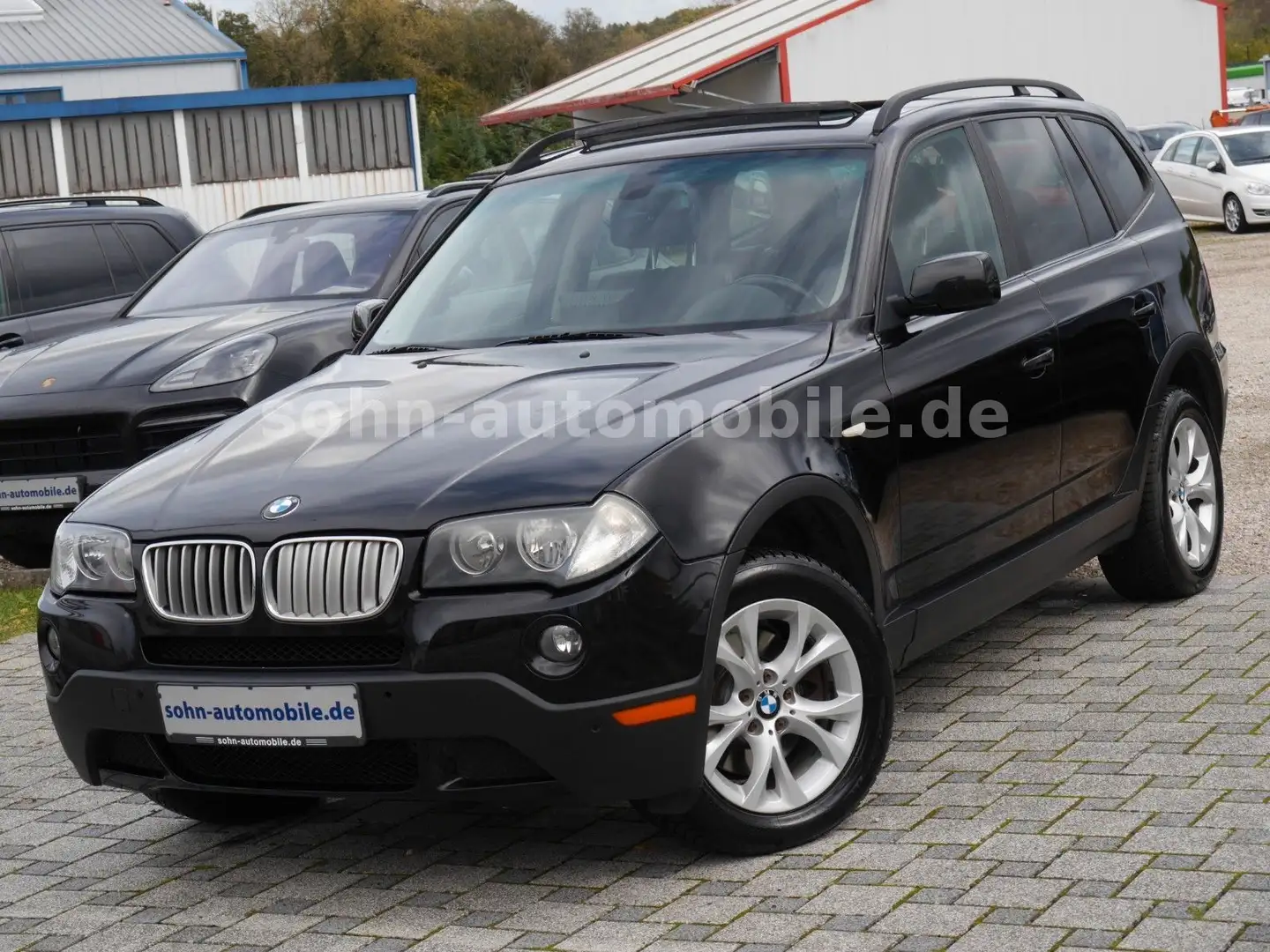BMW X3 3.0si Automatik/Leder/Navi/Panoramadach/PDC Noir - 1