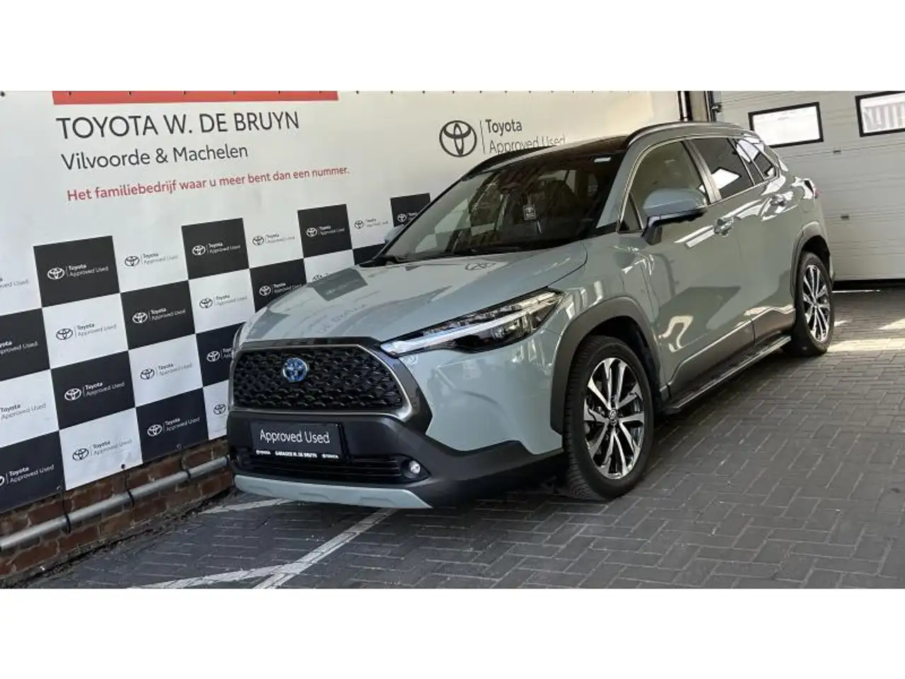 Toyota Corolla Cross Premium