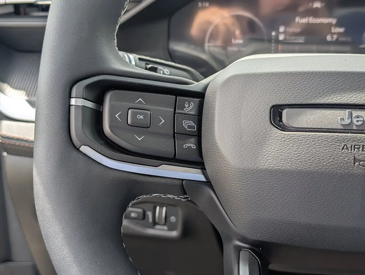 Jeep Cherokee снимка Jeep Cherokee