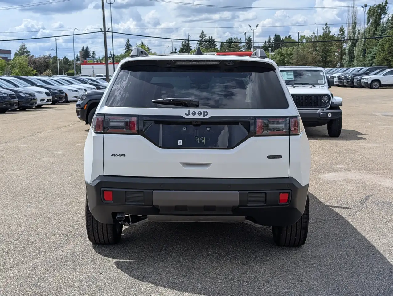 Jeep Cherokee снимка Jeep Cherokee