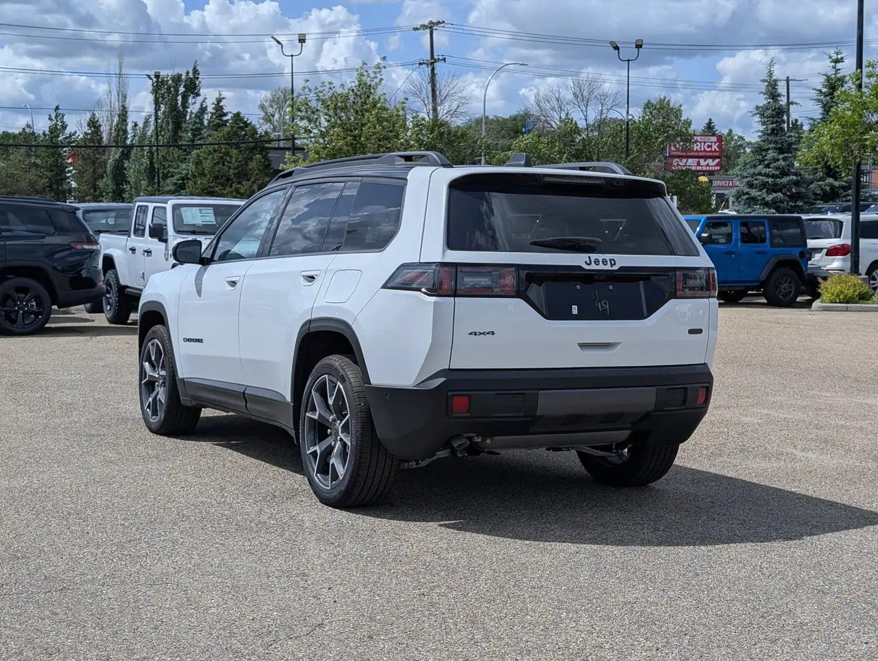 Jeep Cherokee снимка Jeep Cherokee