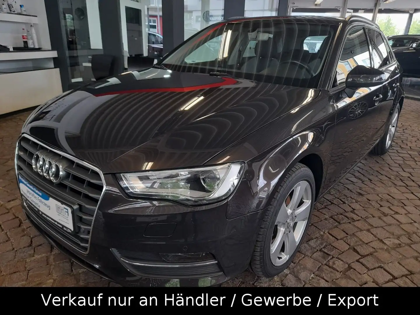 Audi A3 Sportback ambition Brun - 1
