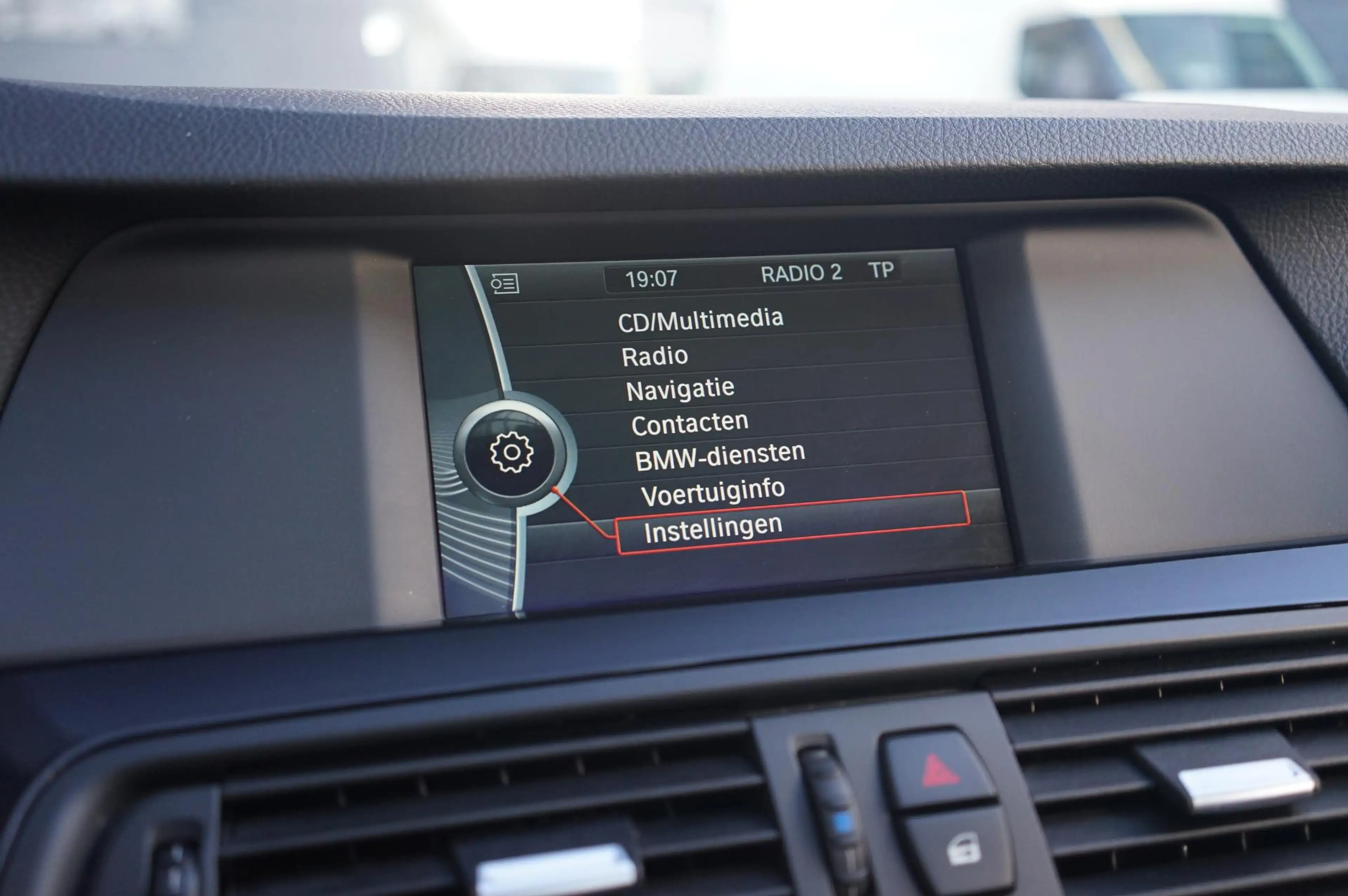BMW 523 5-serie Touring 523i High Executive — photo 9